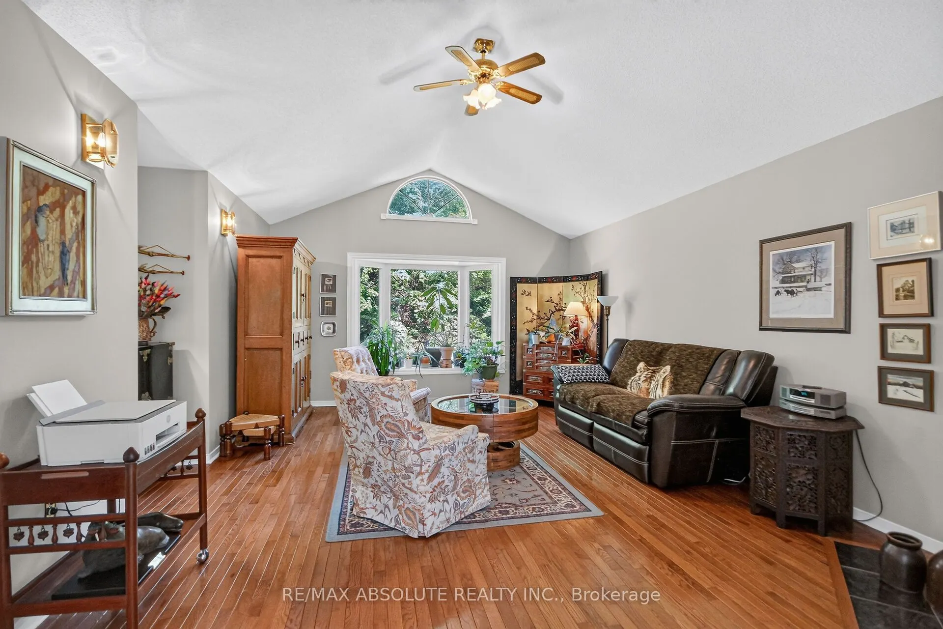 11 Flesher Crescent
