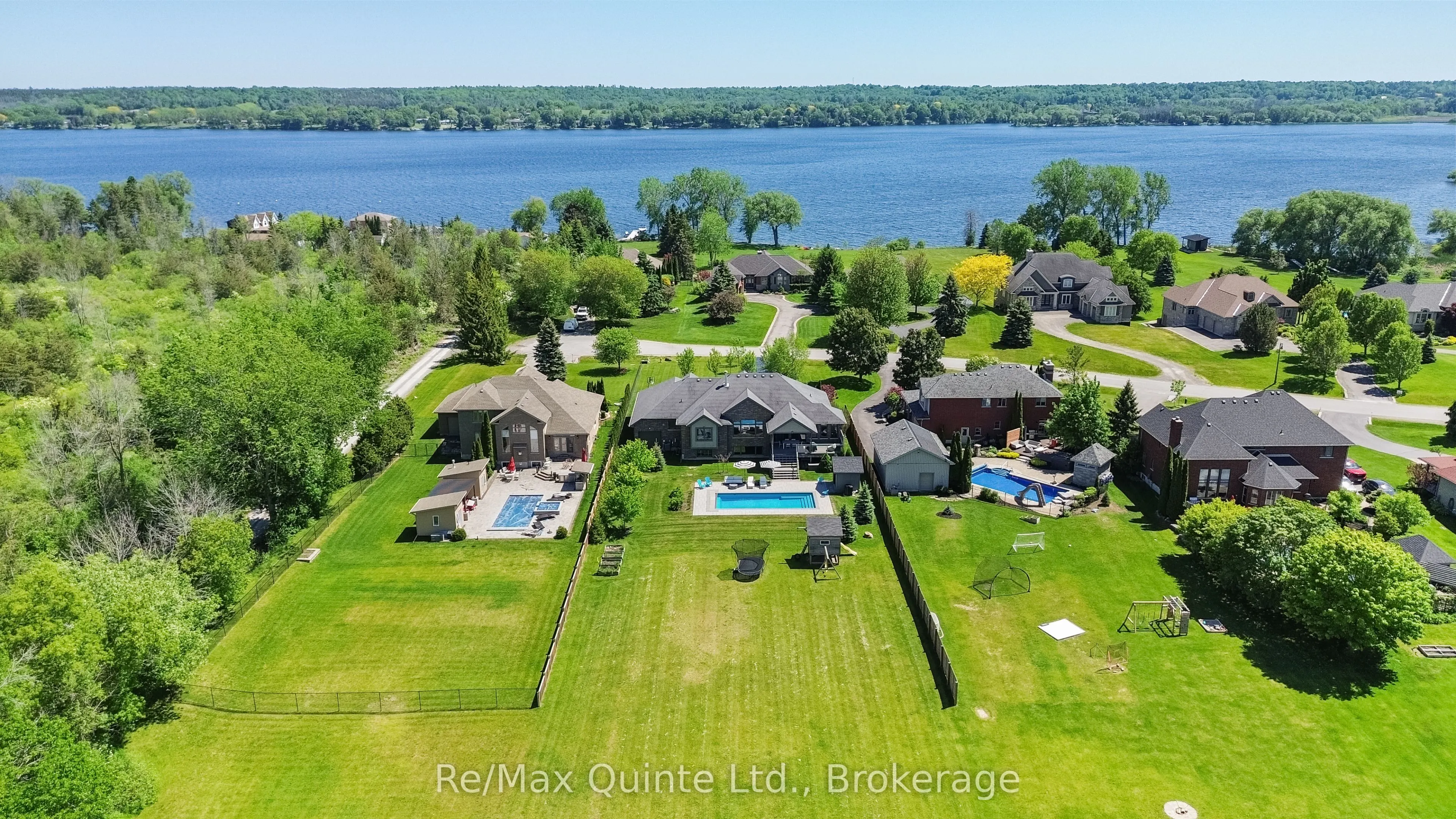 54 Settlers Landing Drive