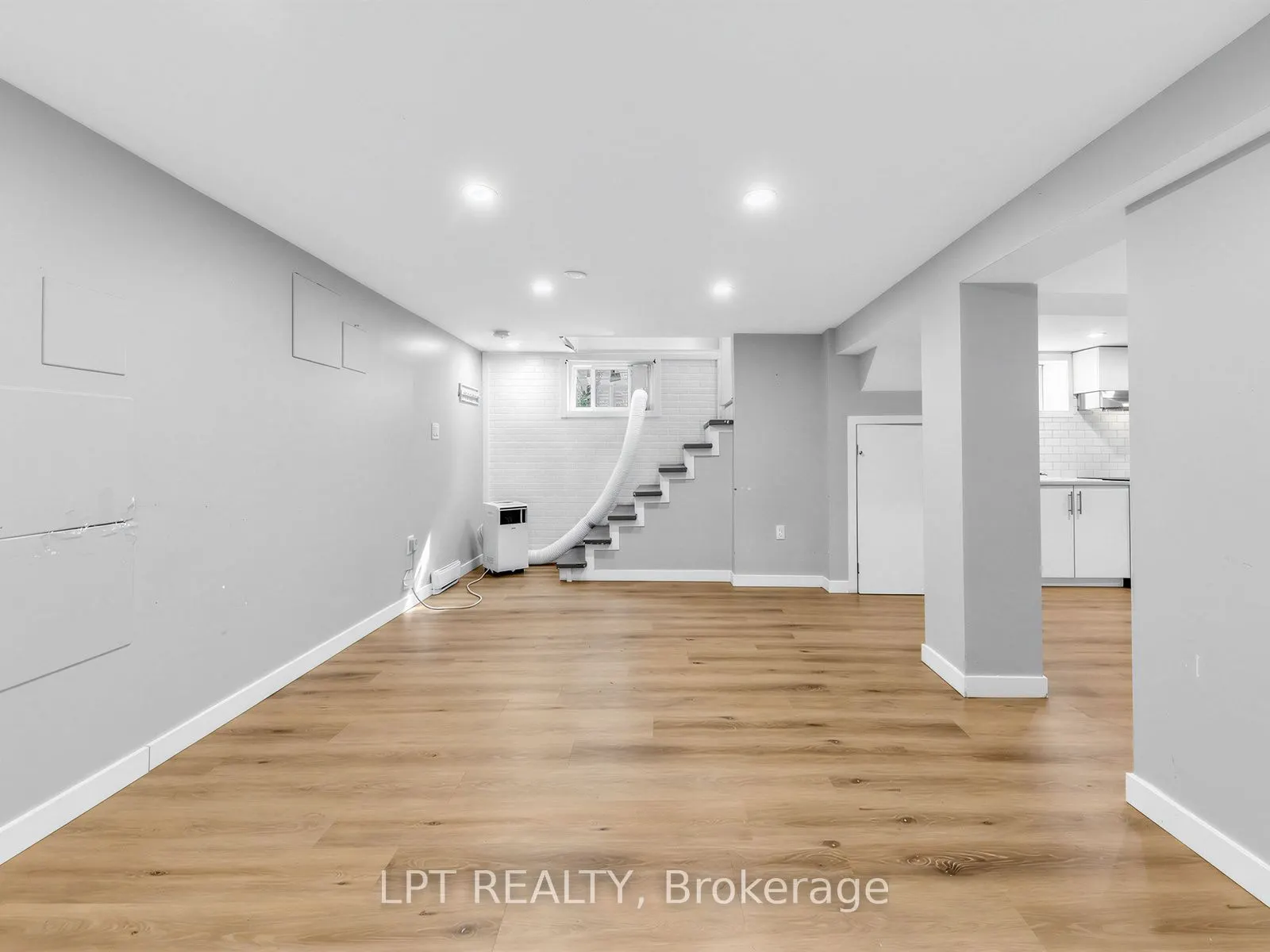 239 Vine Street