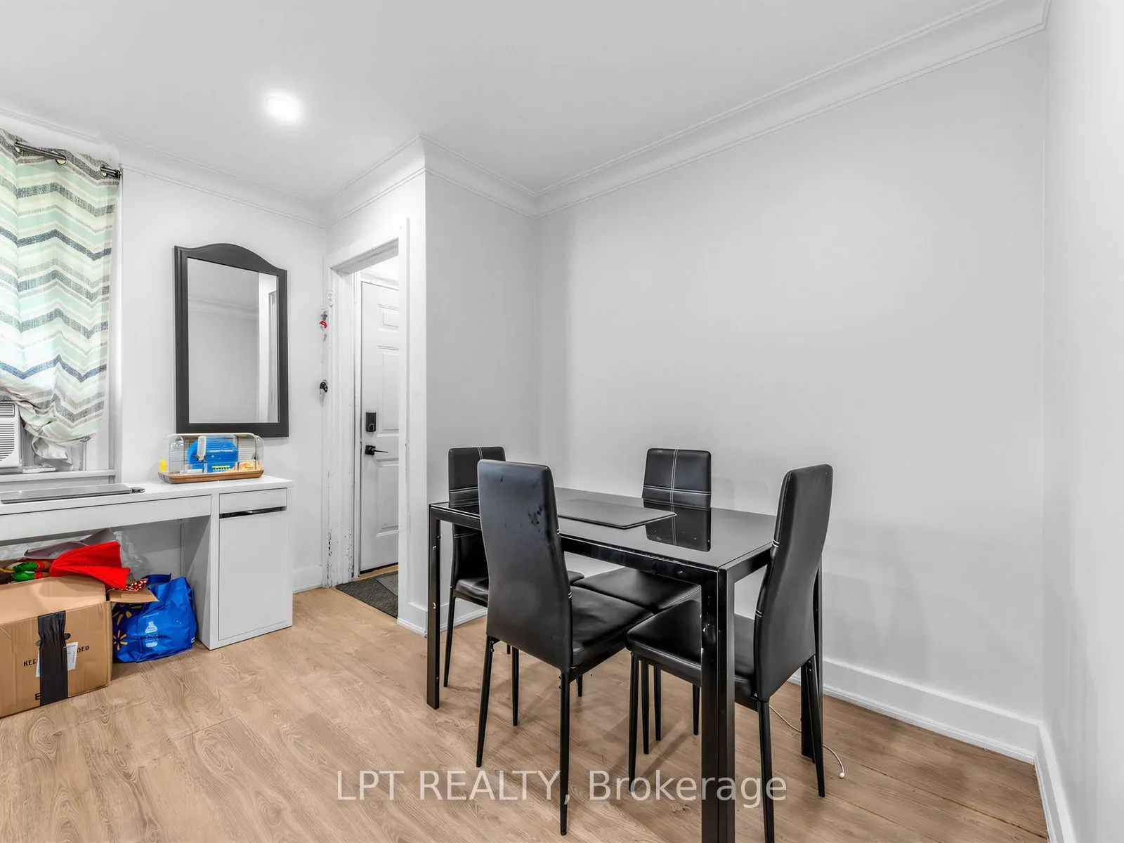 239 Vine Street