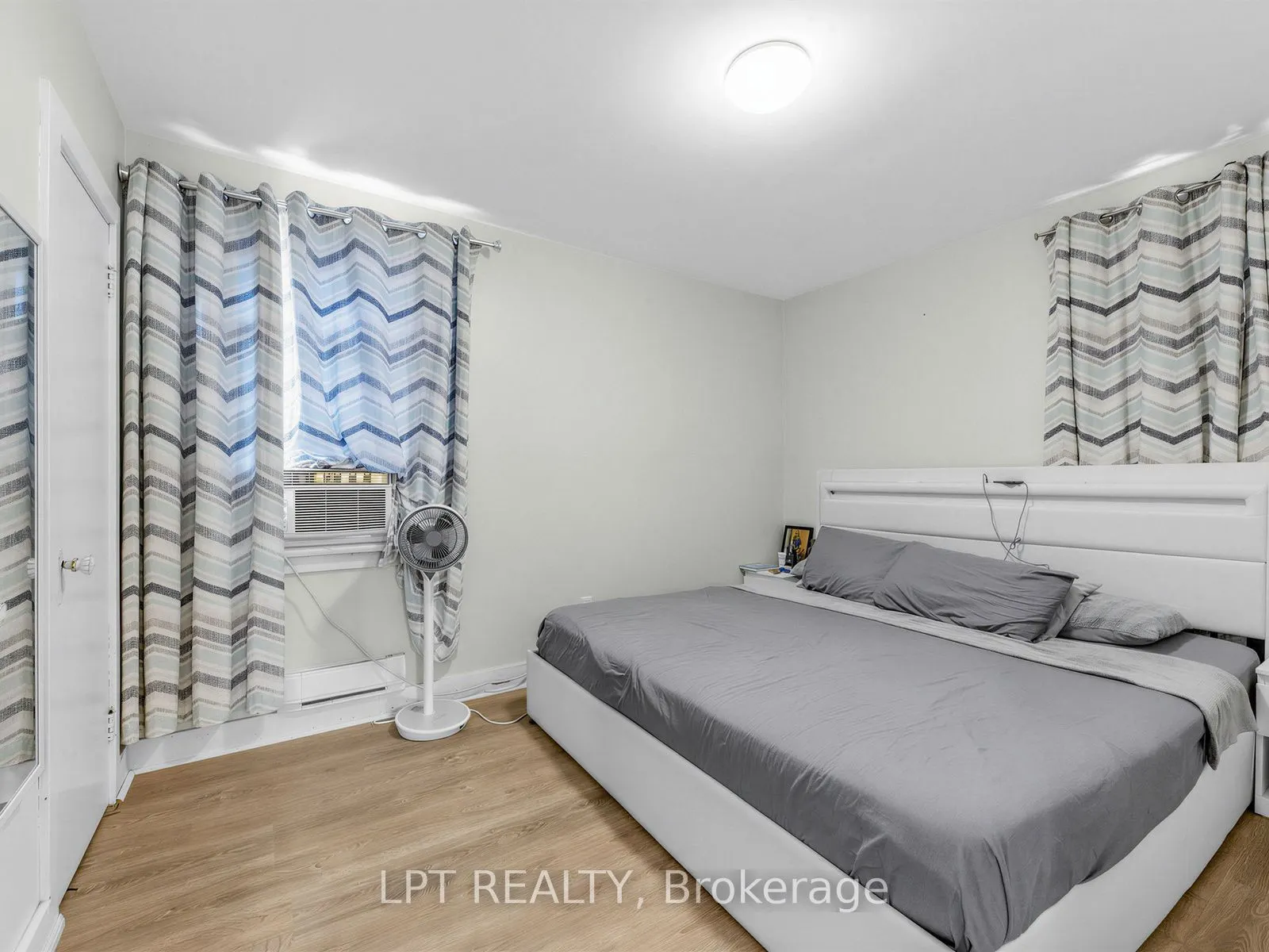239 Vine Street