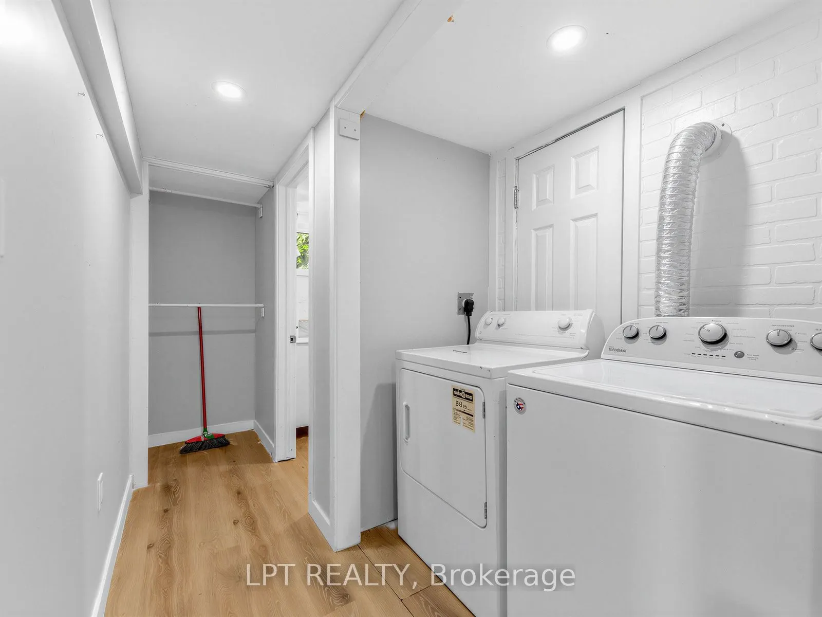 239 Vine Street