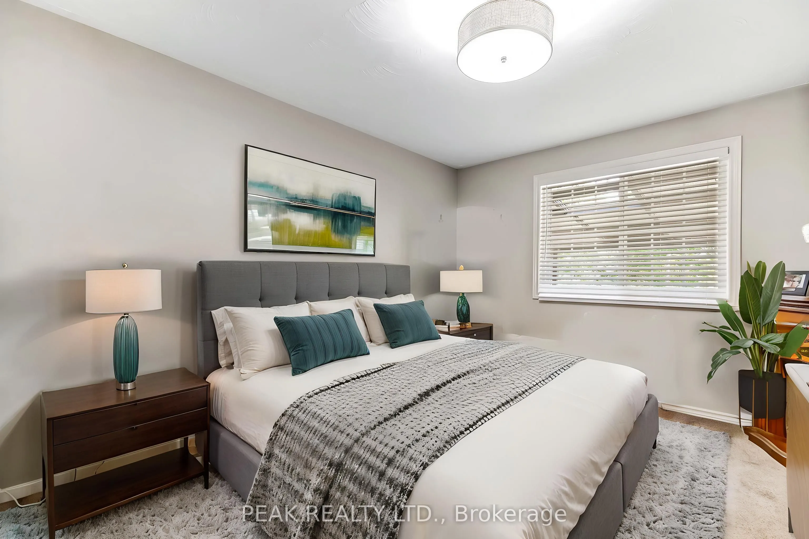 53 Beverly Street E #20