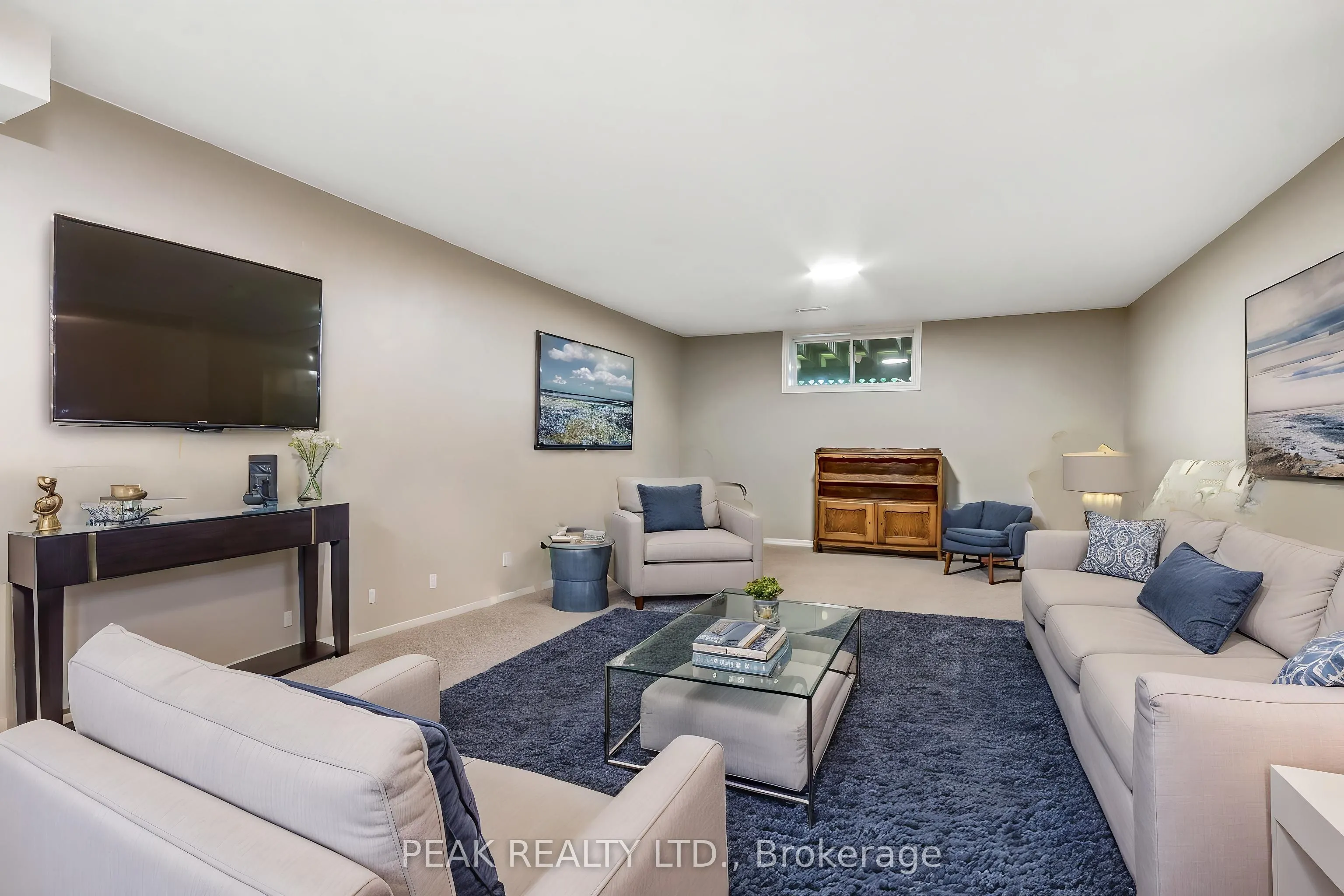 53 Beverly Street E #20