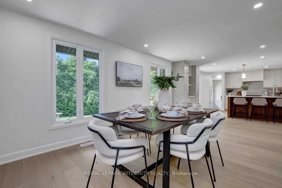 8 Brian Crescent
