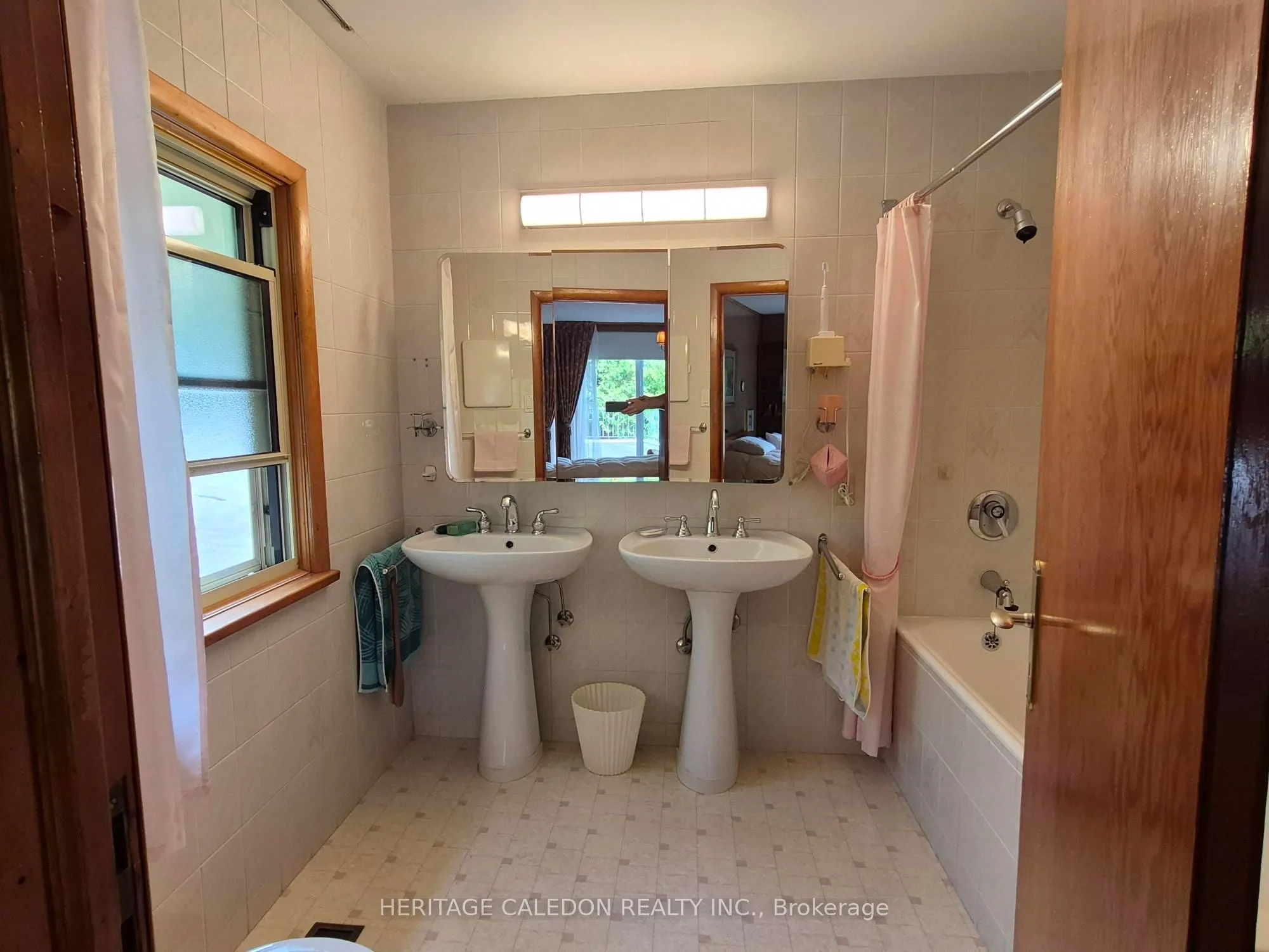 501241 Grey Rd 1