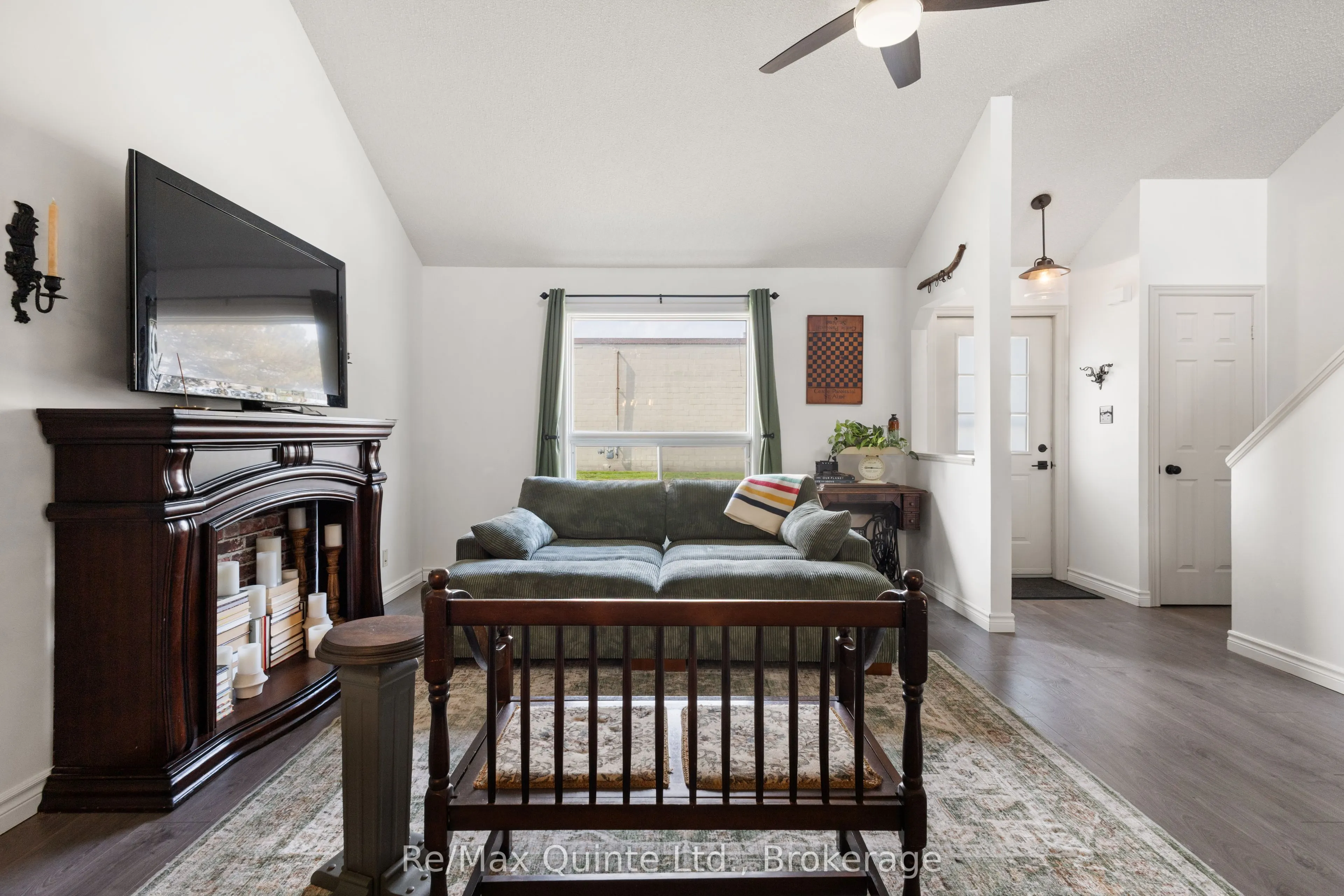 45 Prince Edward Street #5