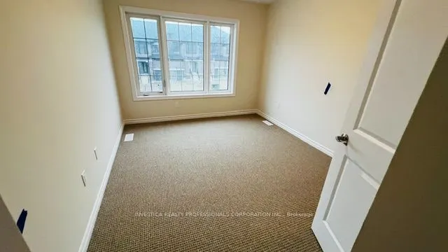 6 Chapman Road
