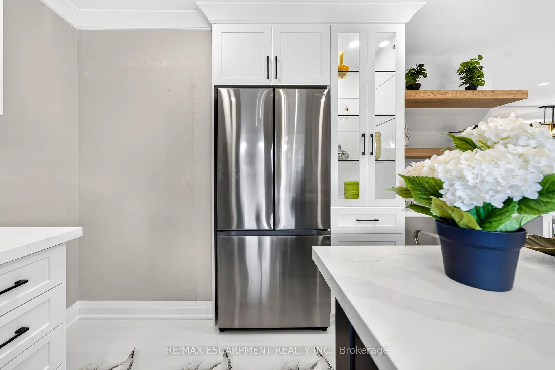 362 Rosseau Road