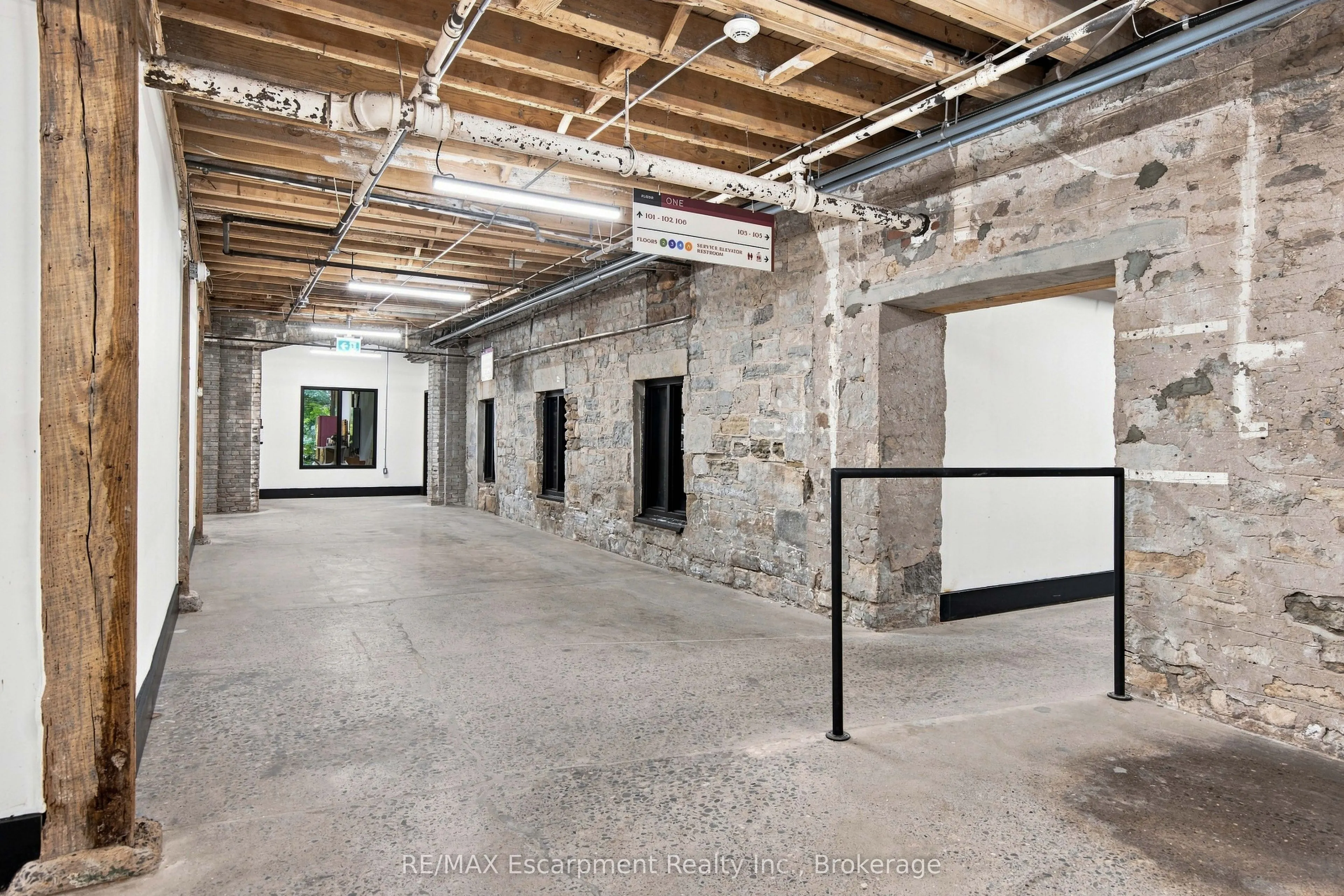 64 Hatt Street #104