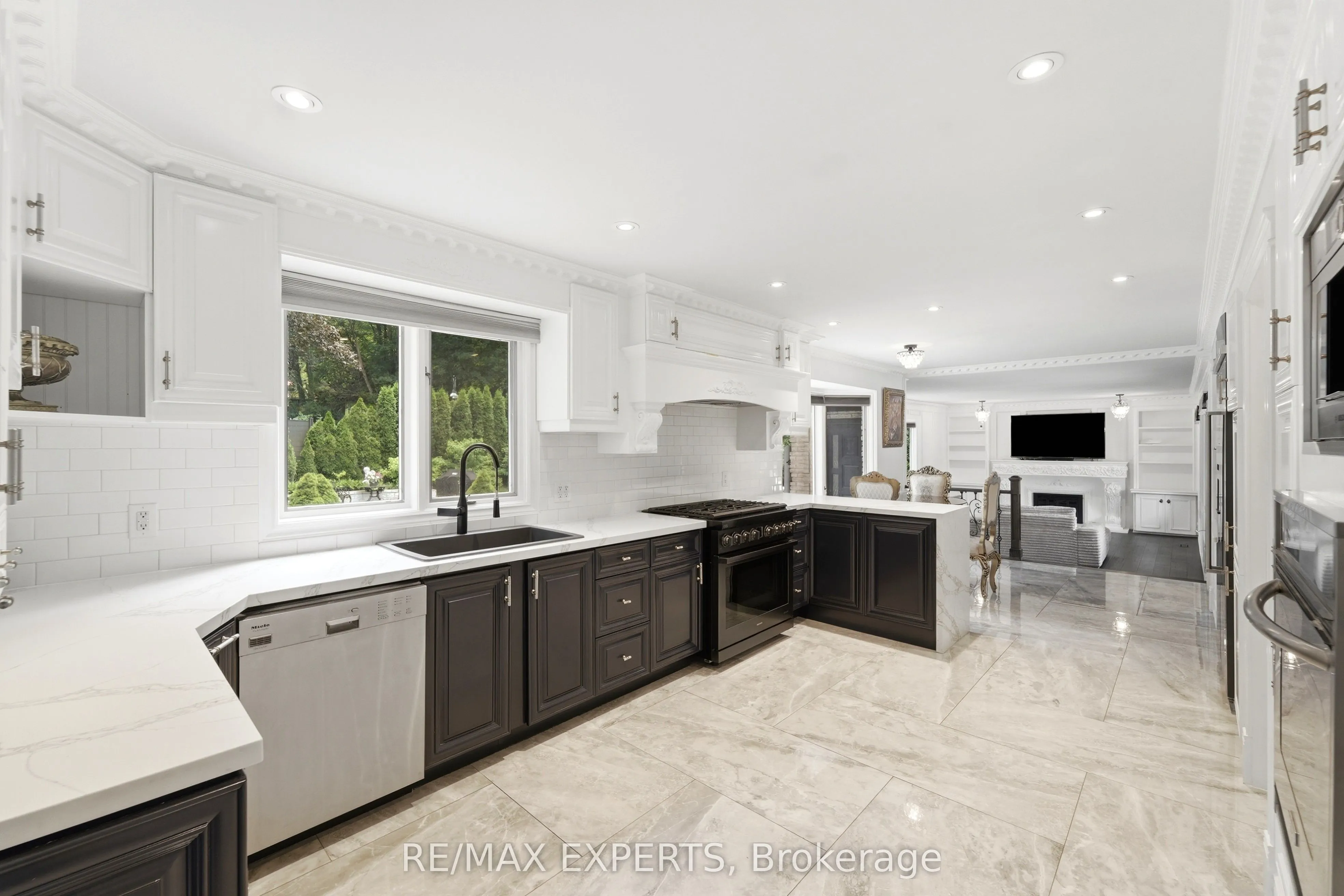 28 Stonegate Drive