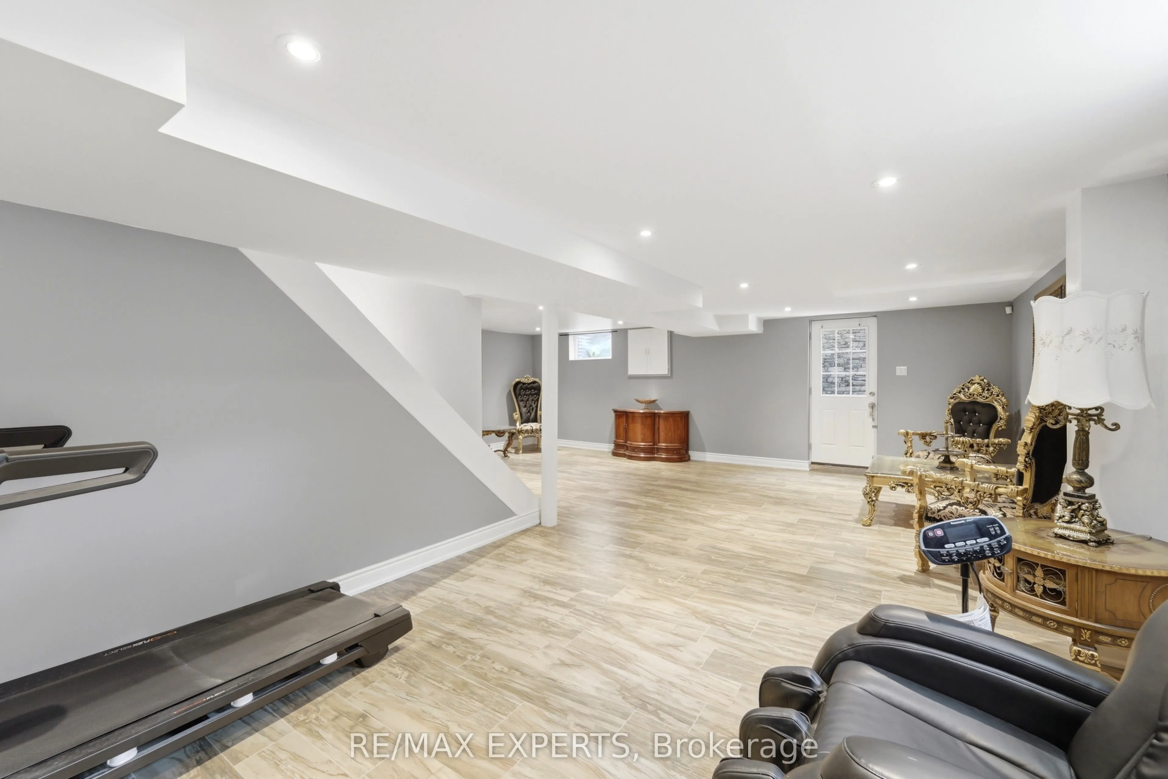 28 Stonegate Drive