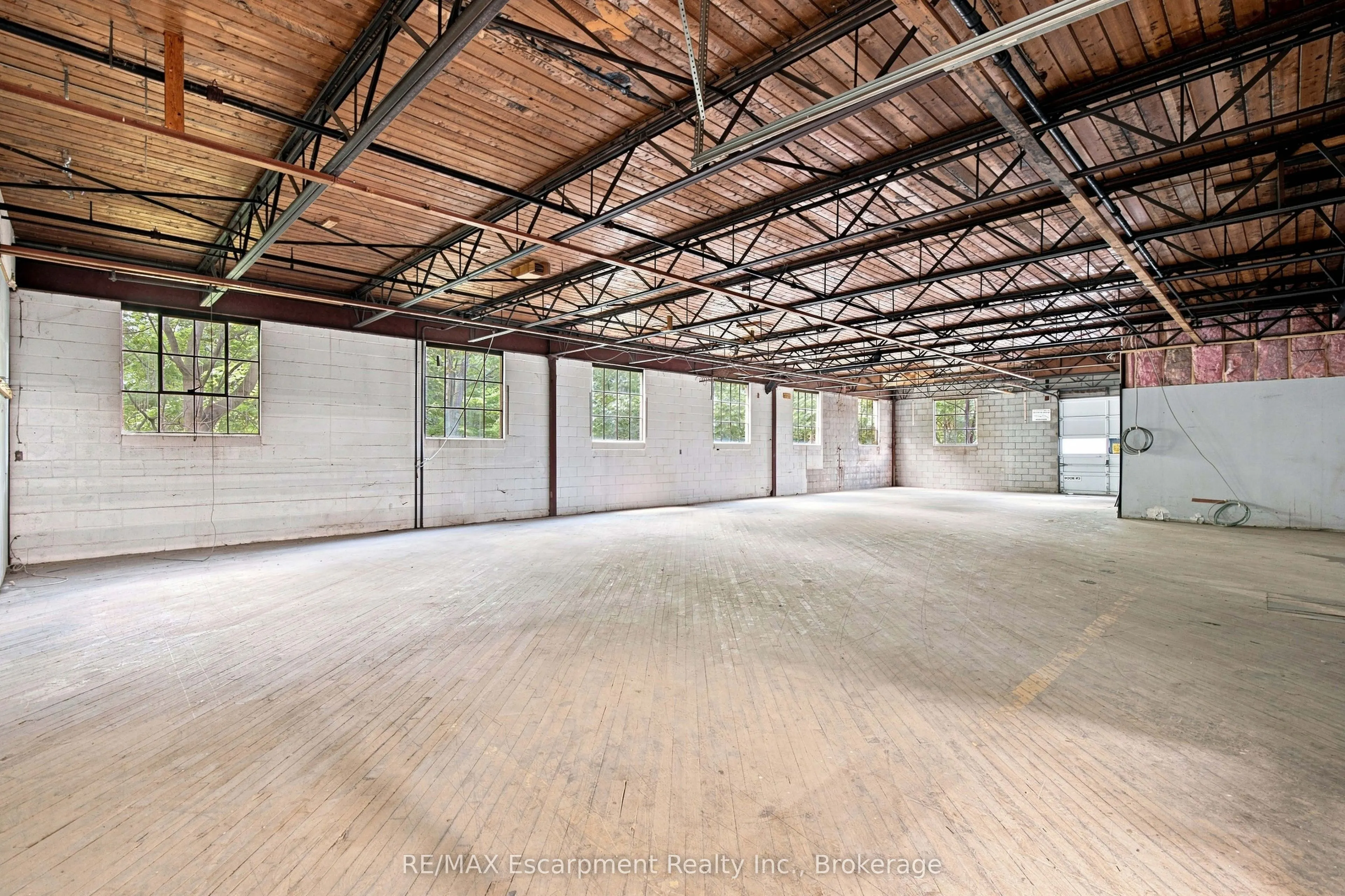 64 Hatt Street #301