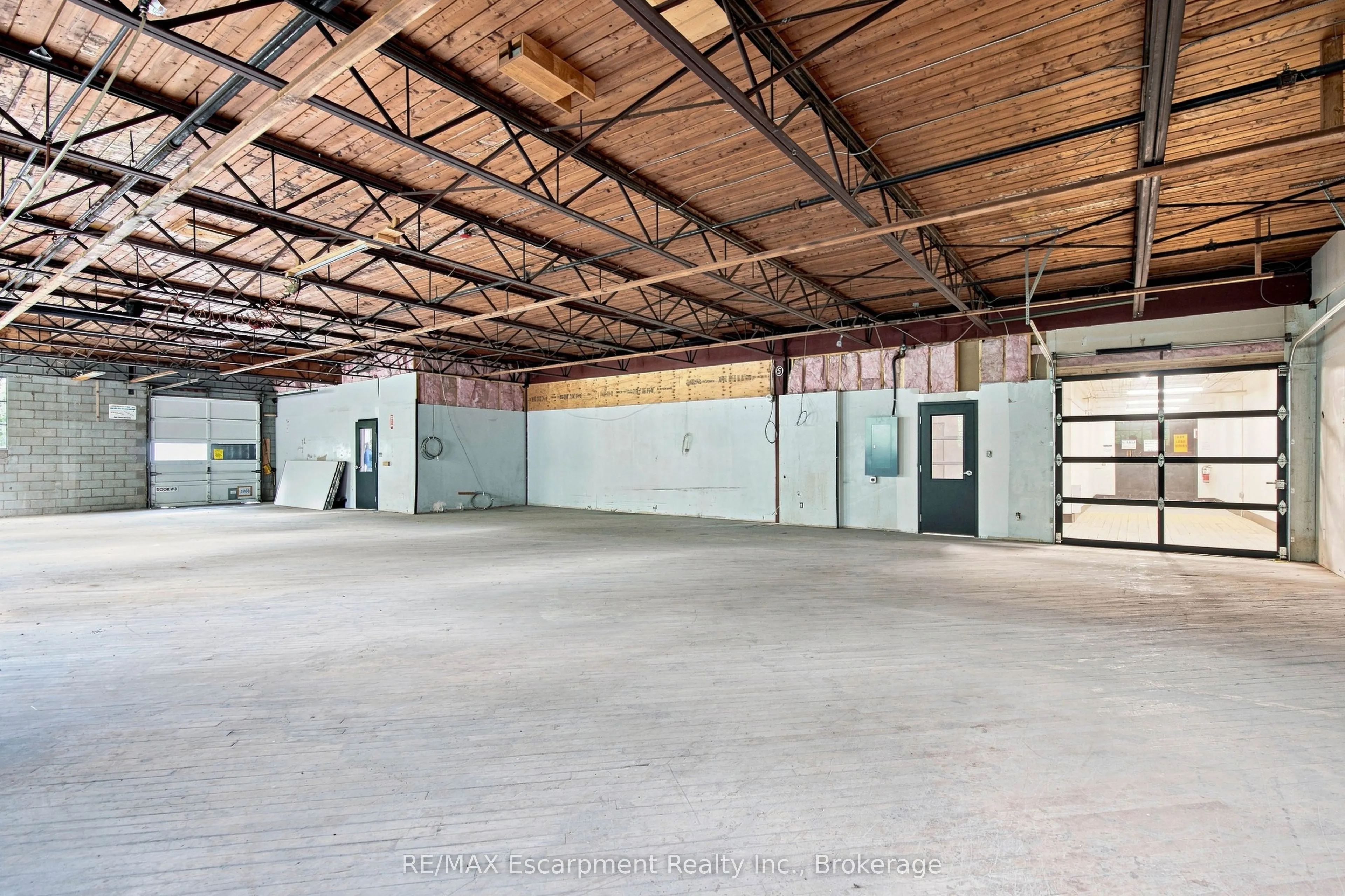 64 Hatt Street #301