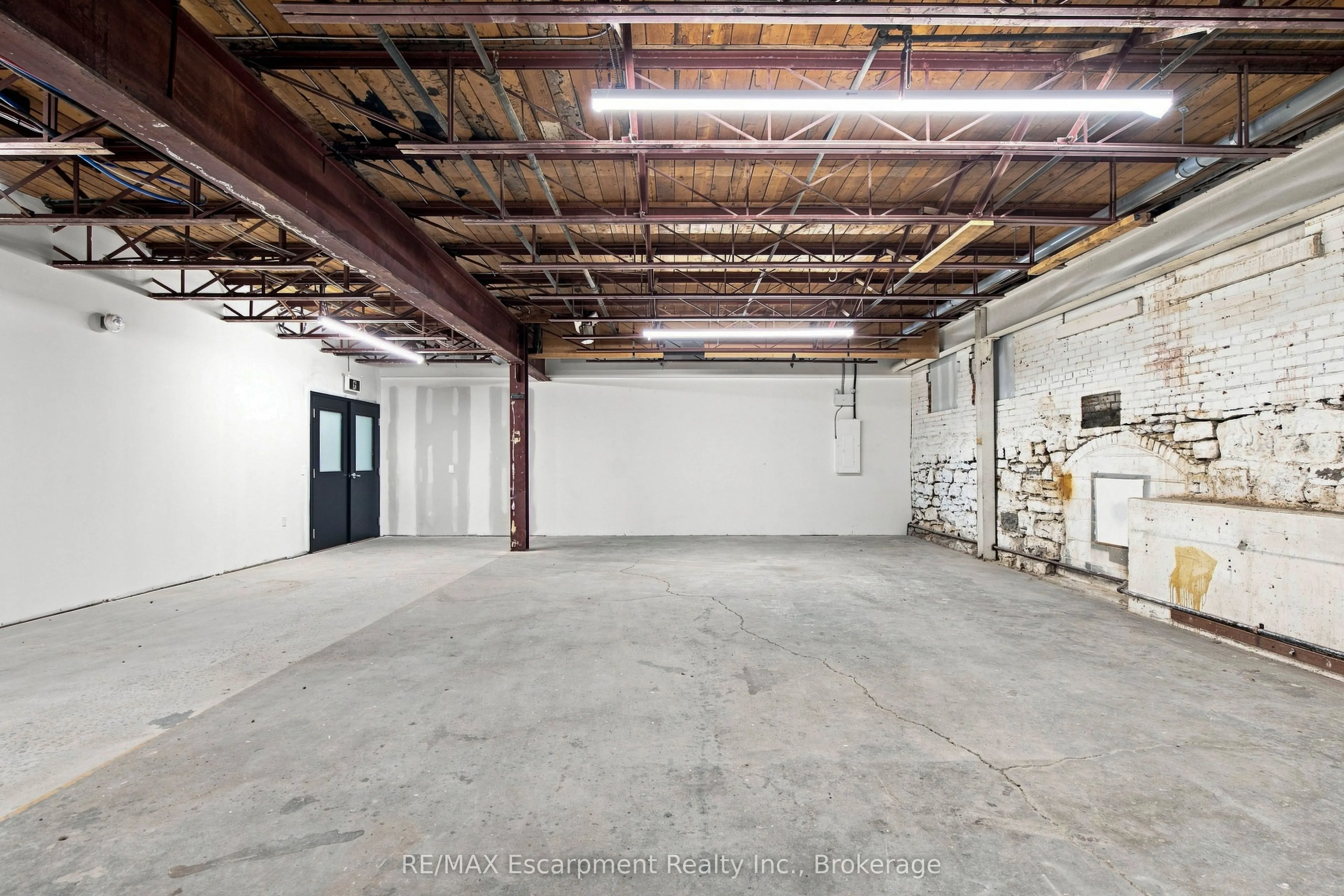64 Hatt Street #108