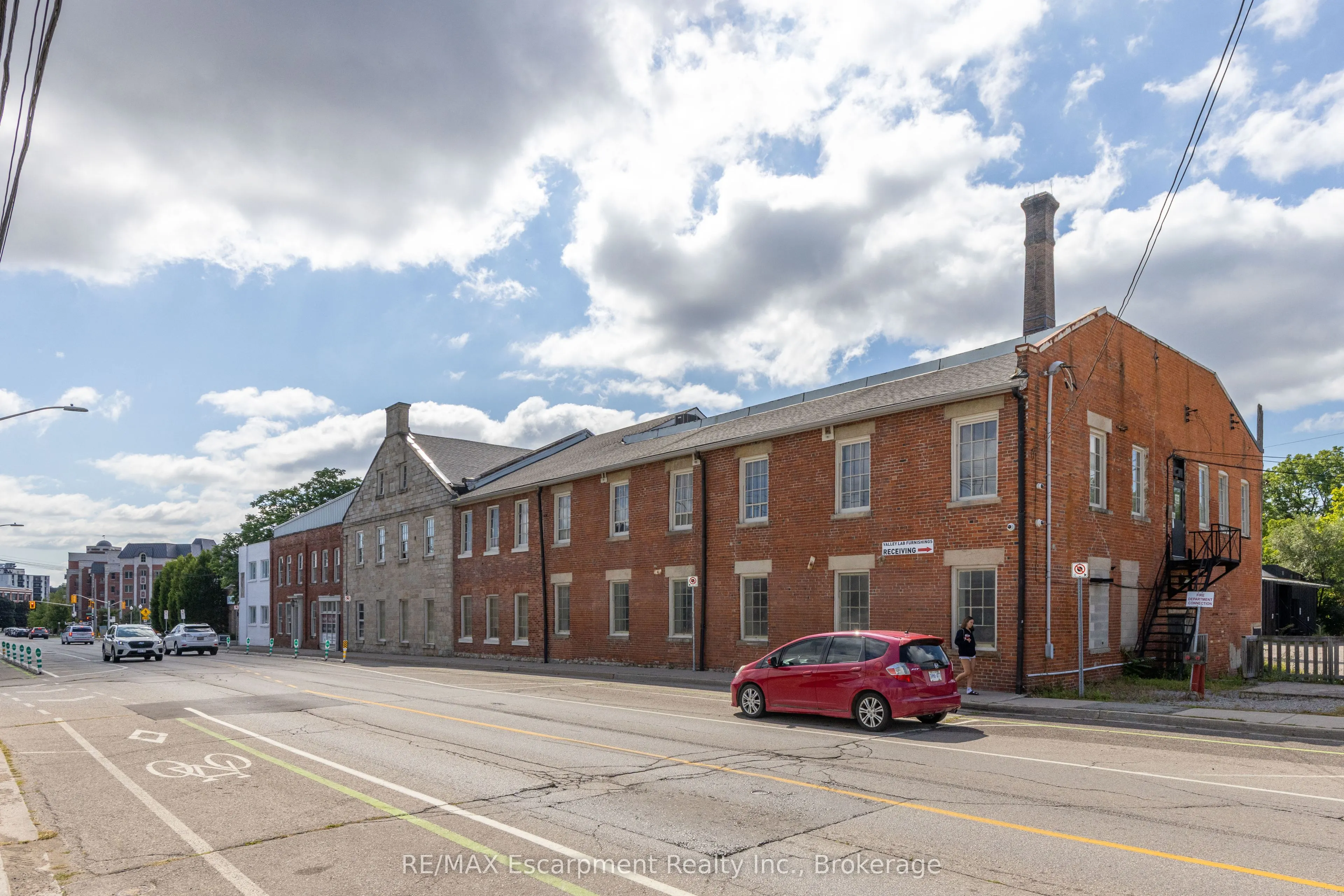 64 Hatt Street #108