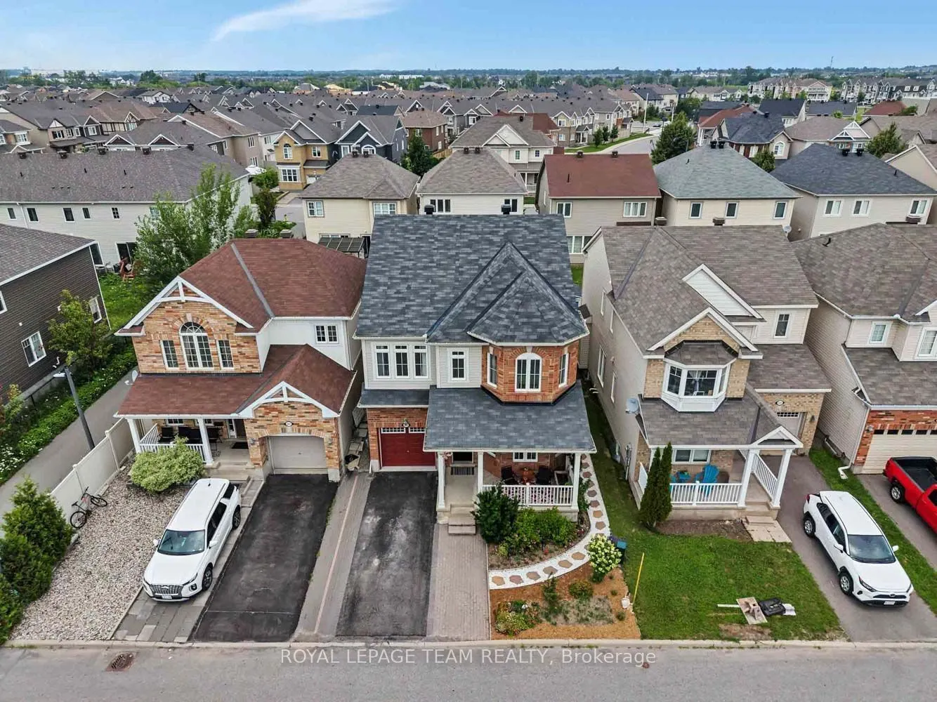 2225 Watercolours Way