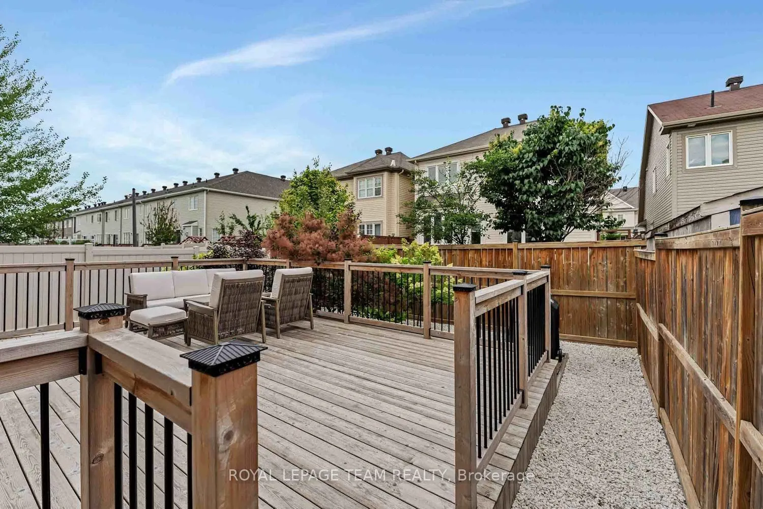 2225 Watercolours Way