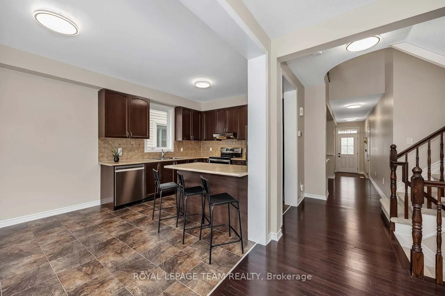 2225 Watercolours Way