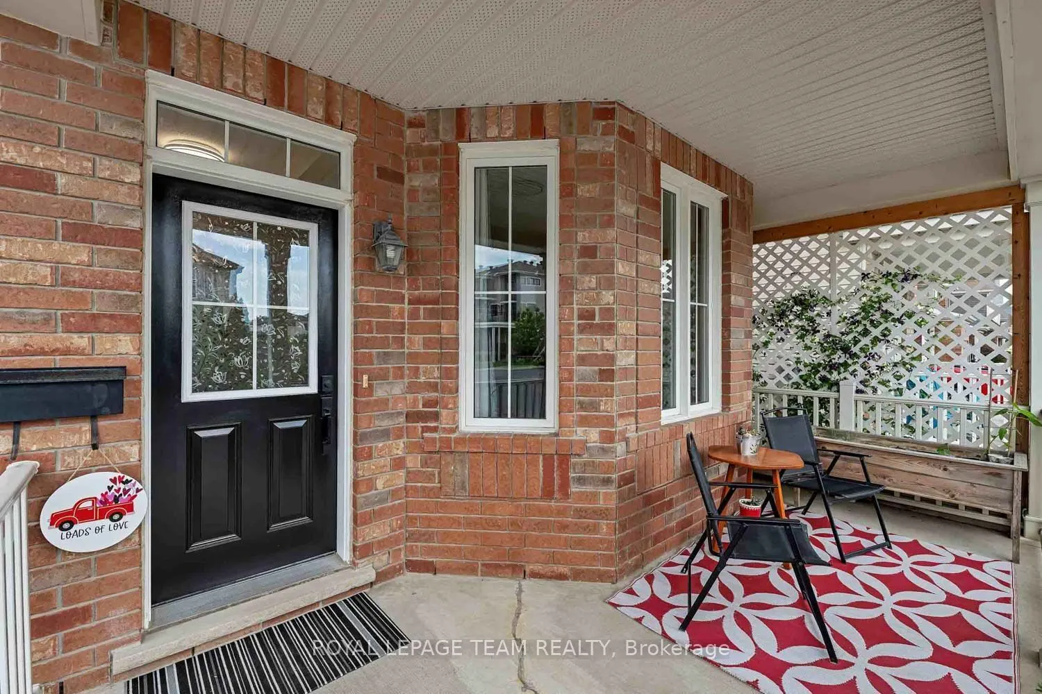2225 Watercolours Way