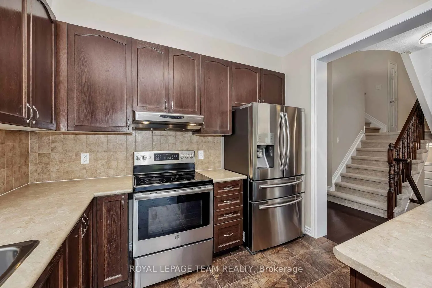 2225 Watercolours Way