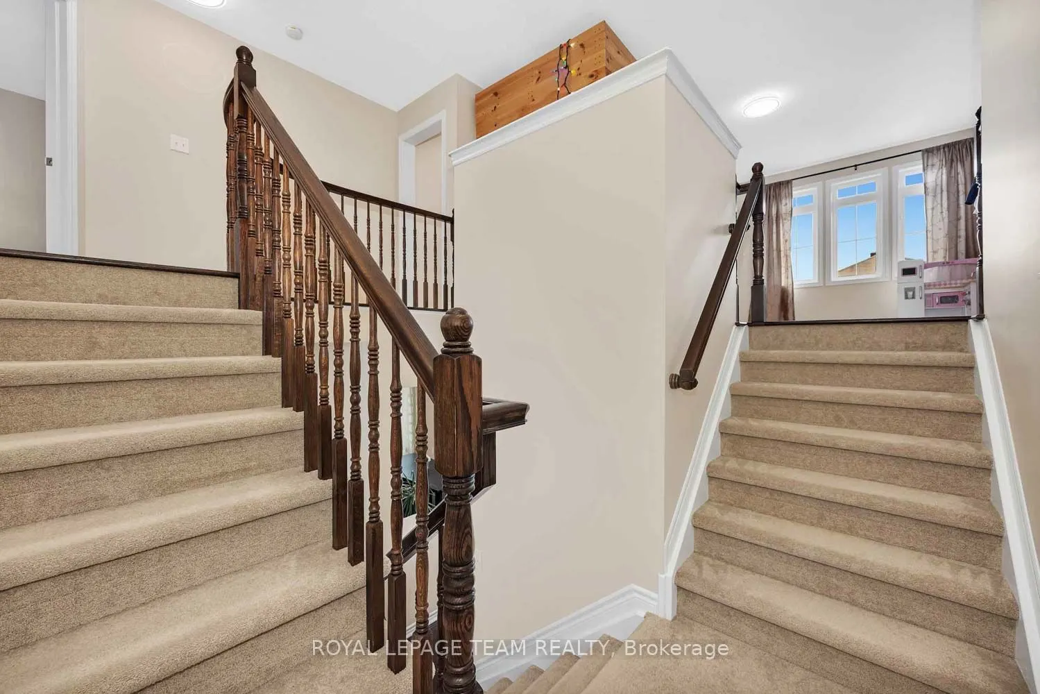 2225 Watercolours Way