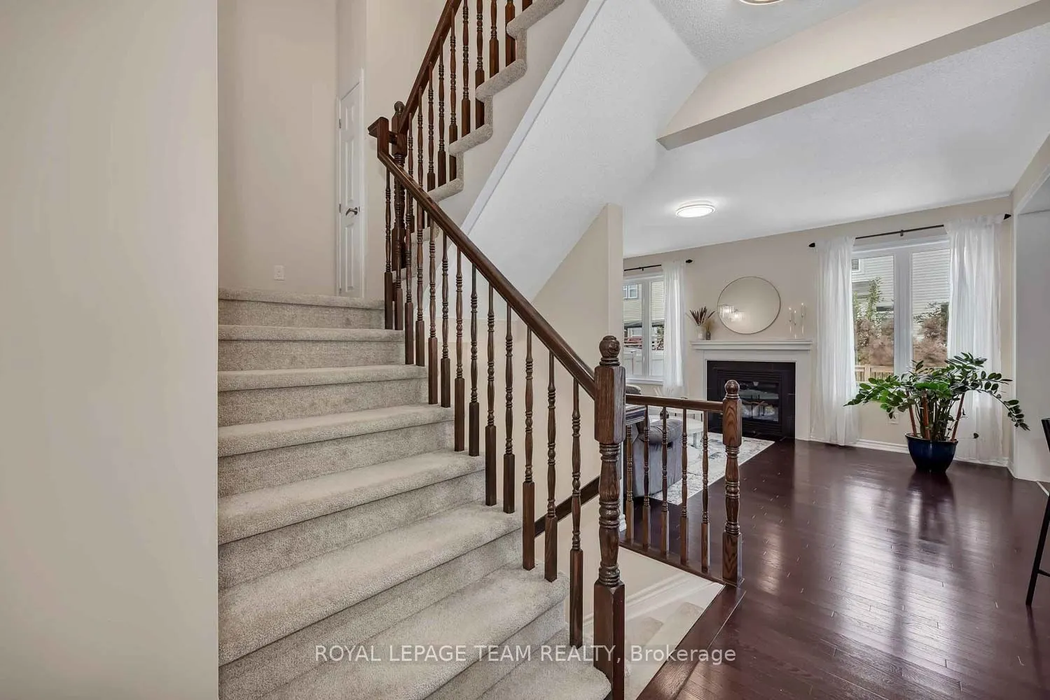 2225 Watercolours Way