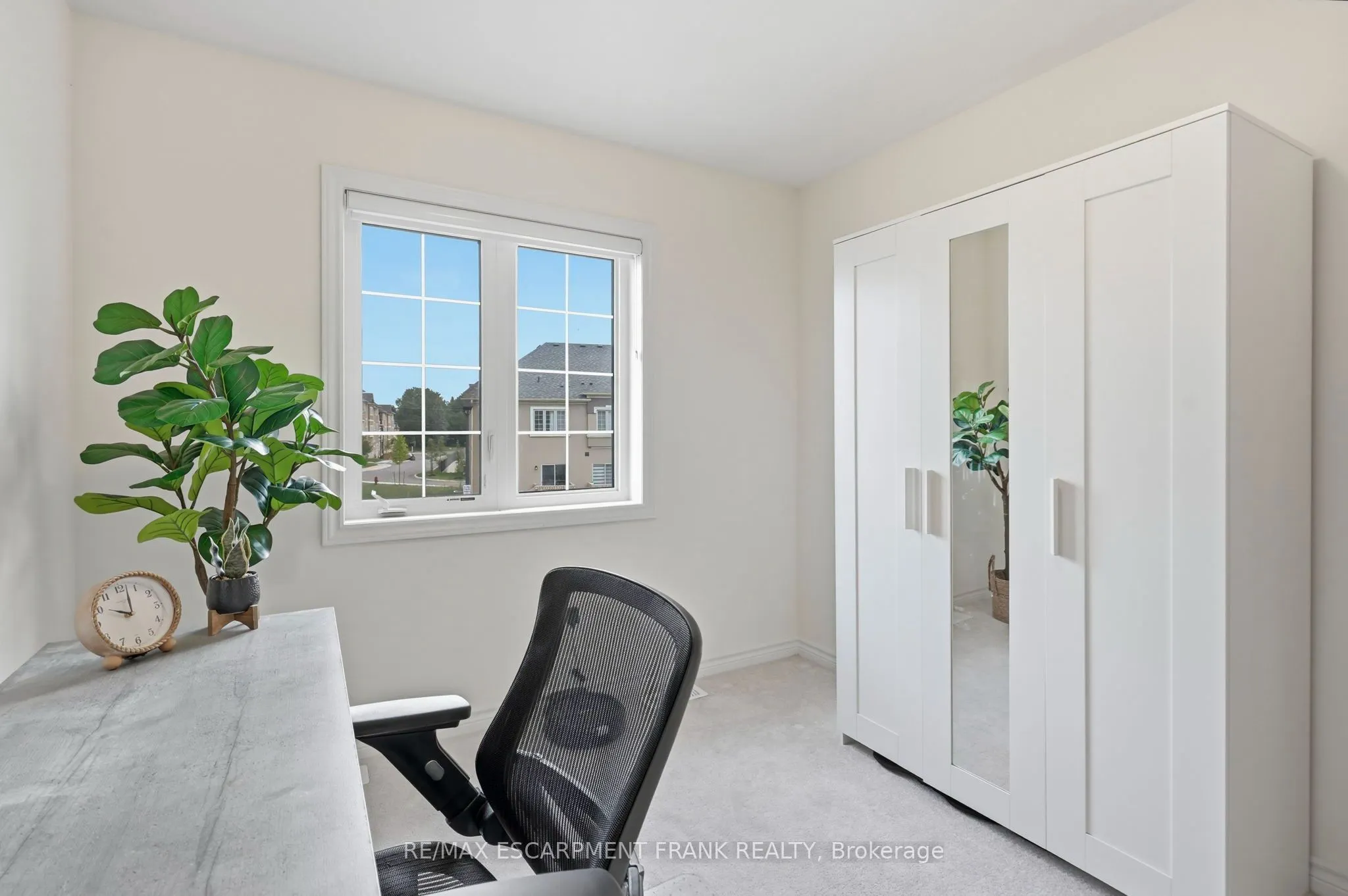 305 Garner Road W #68