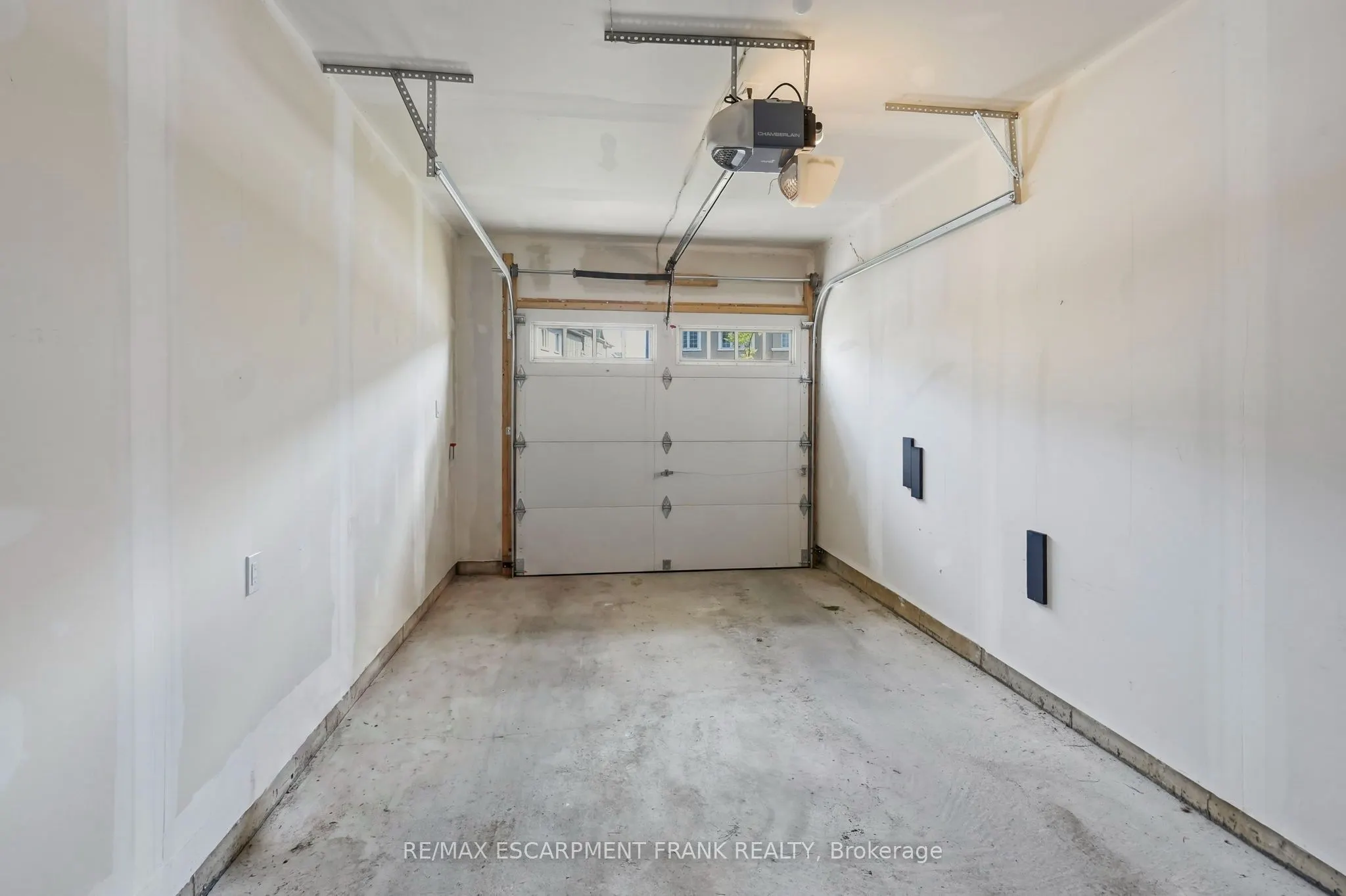 305 Garner Road W #68