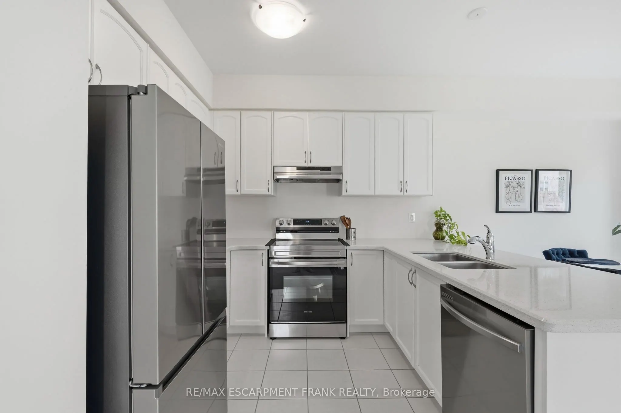 305 Garner Road W #68