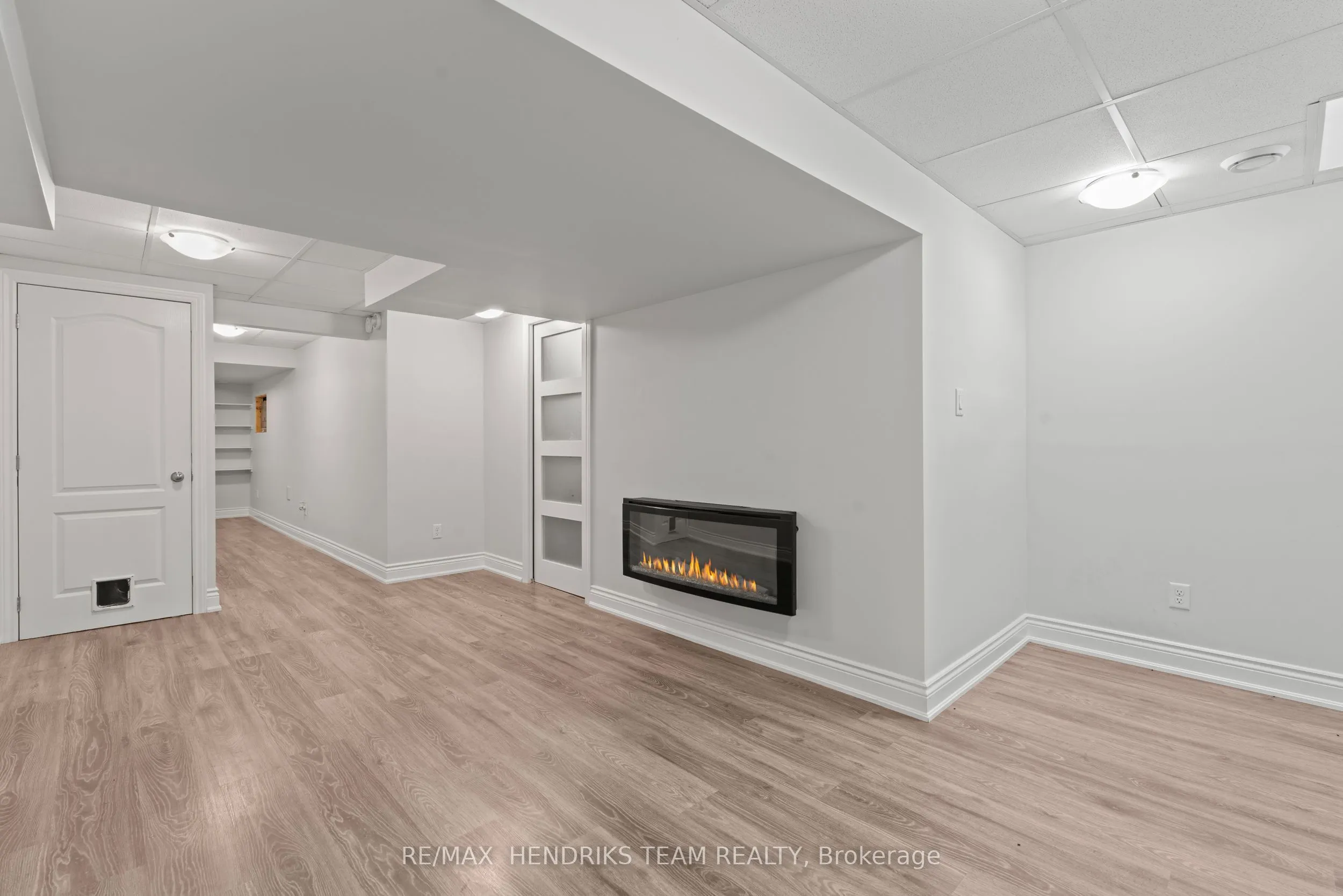 35 Sunset Way