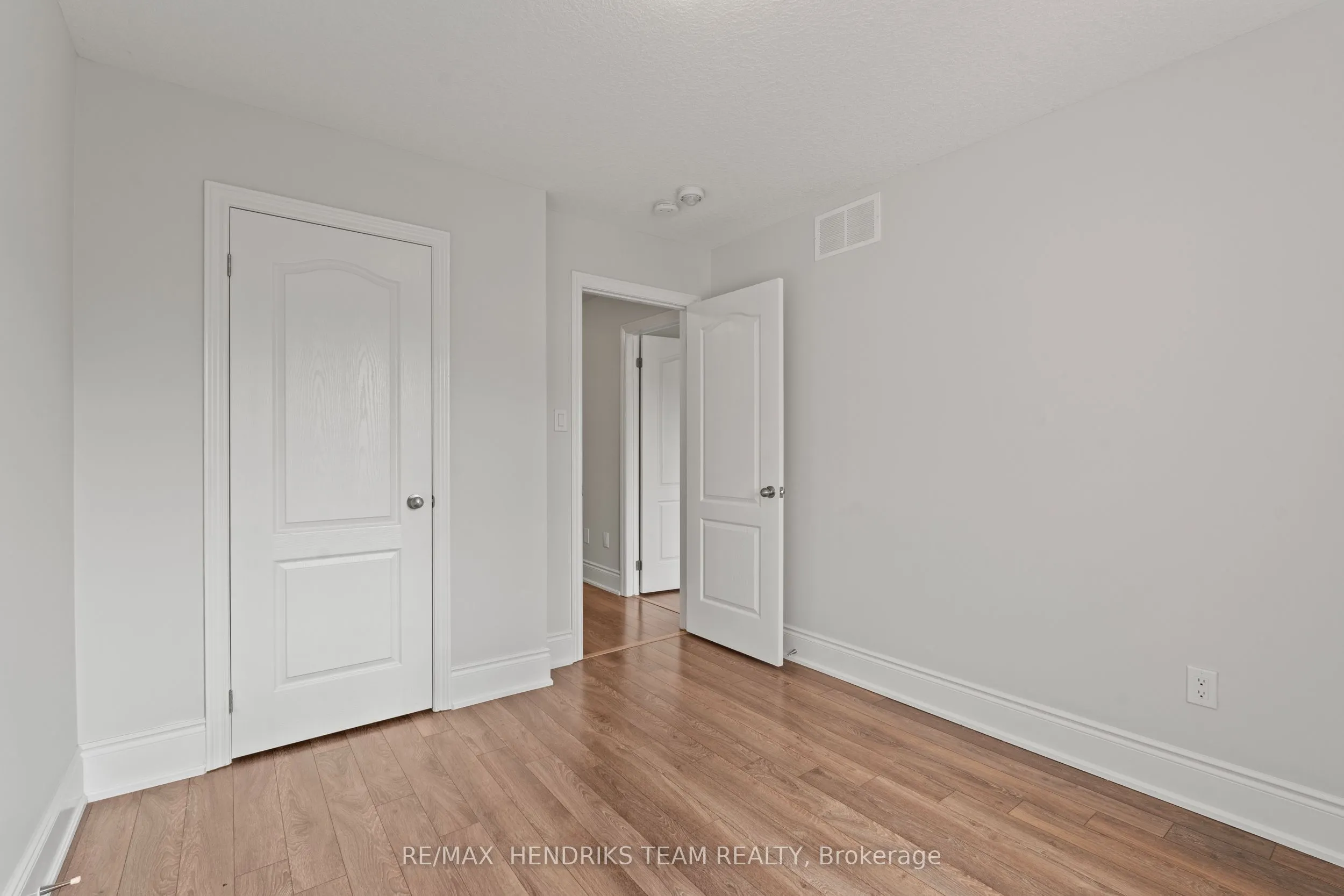 35 Sunset Way