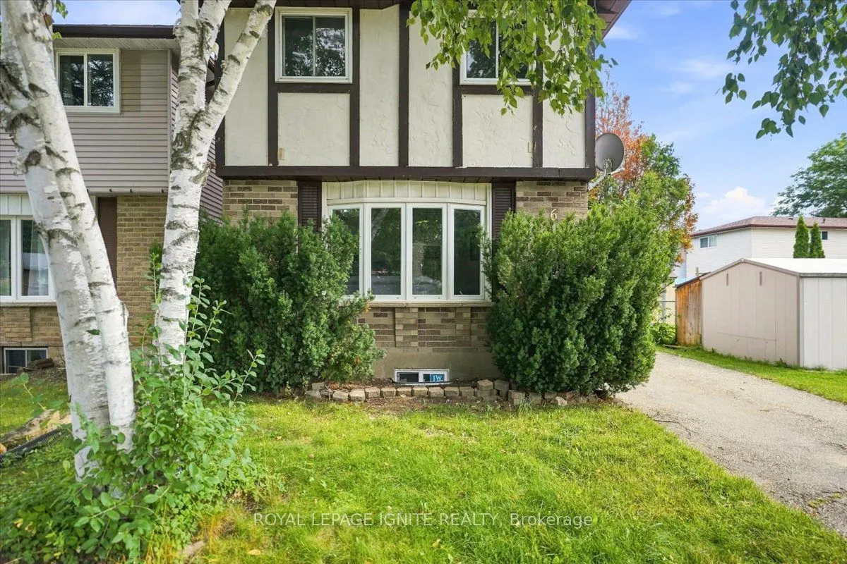 6 Upton Crescent