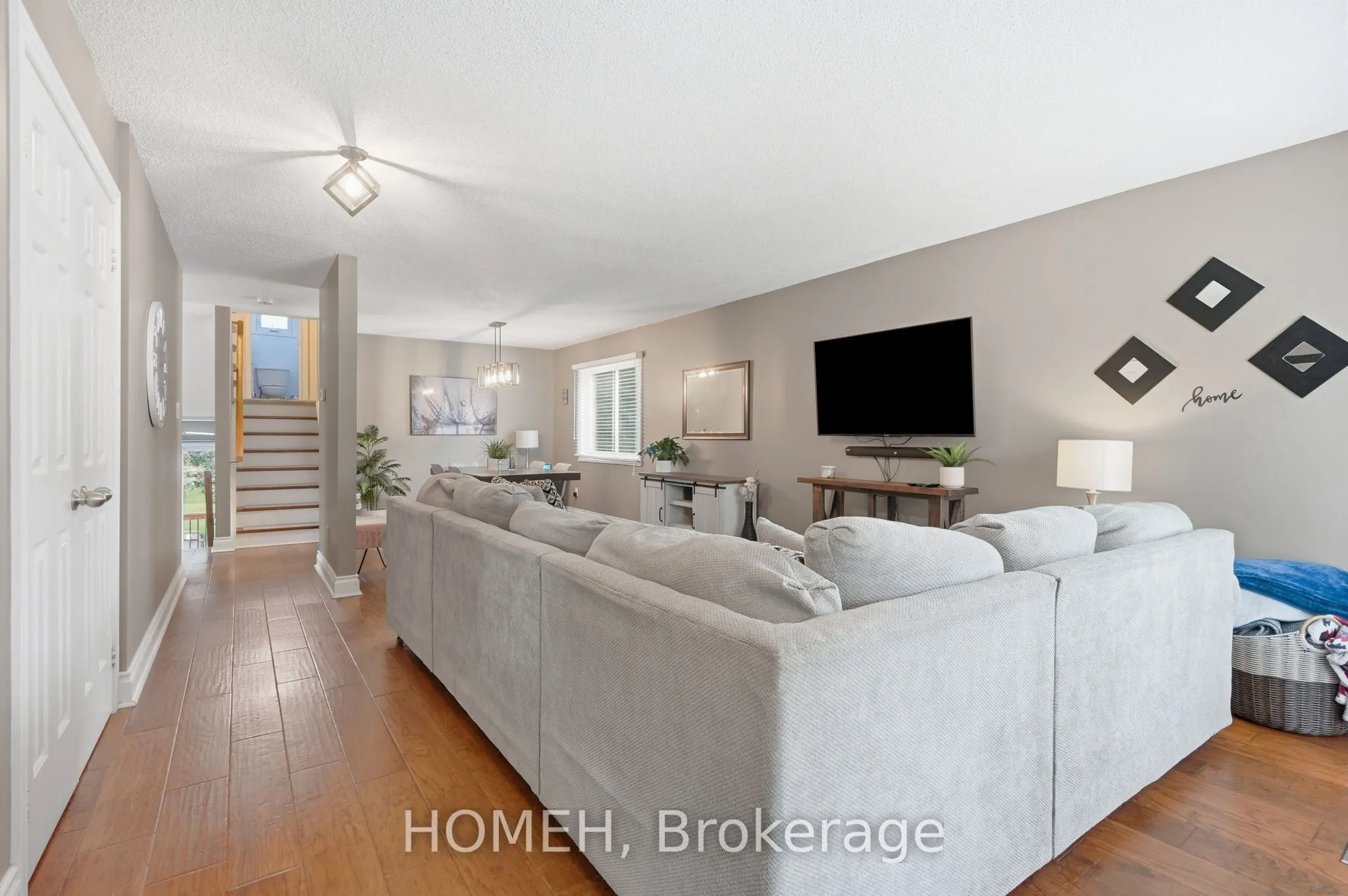 31 Karsh Crescent