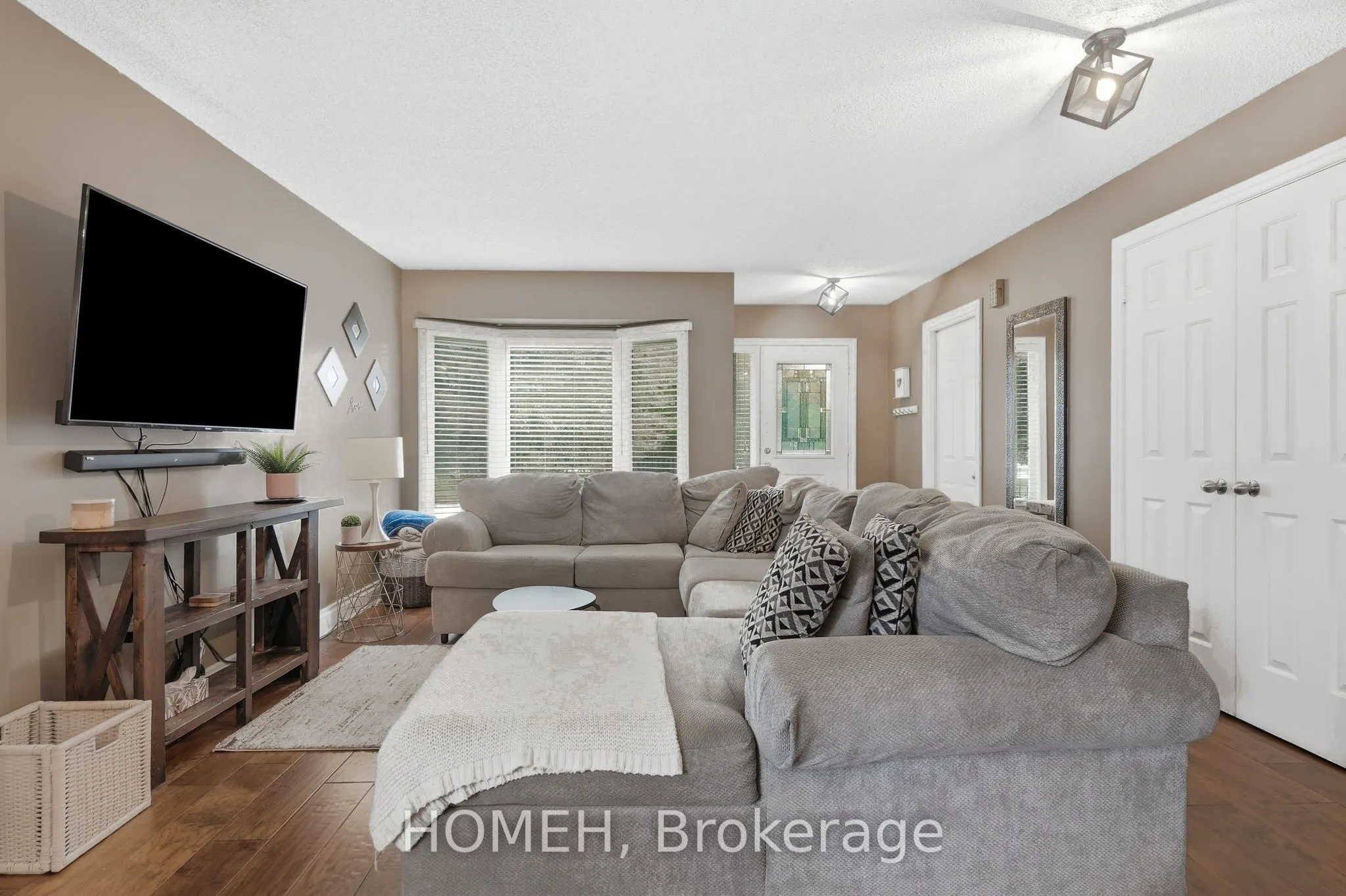 31 Karsh Crescent