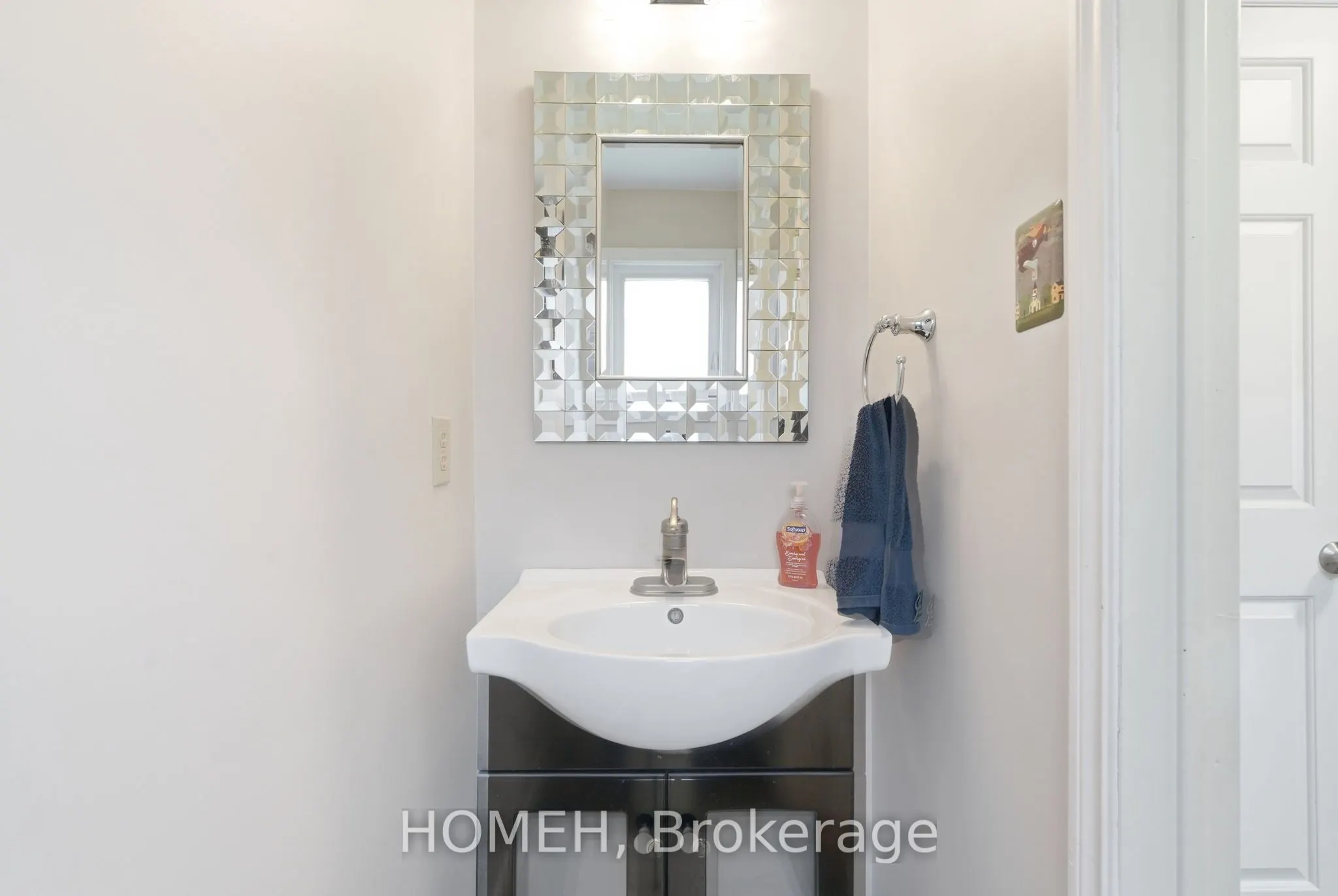 31 Karsh Crescent