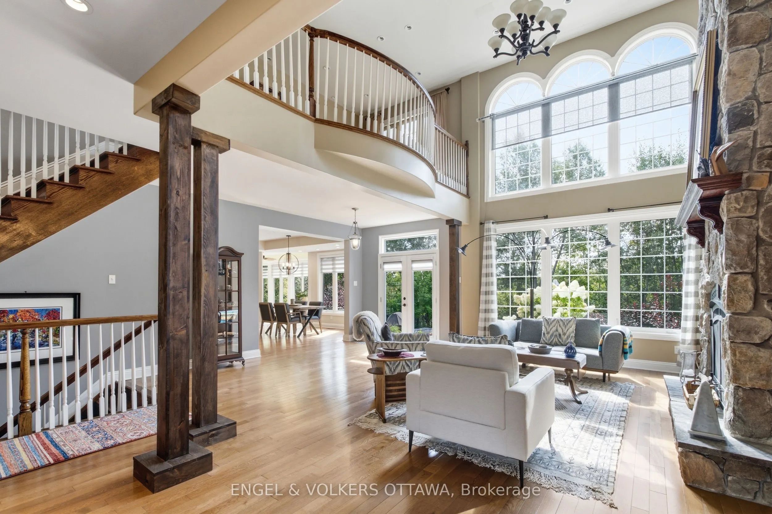 6622 Blossom Trail Drive