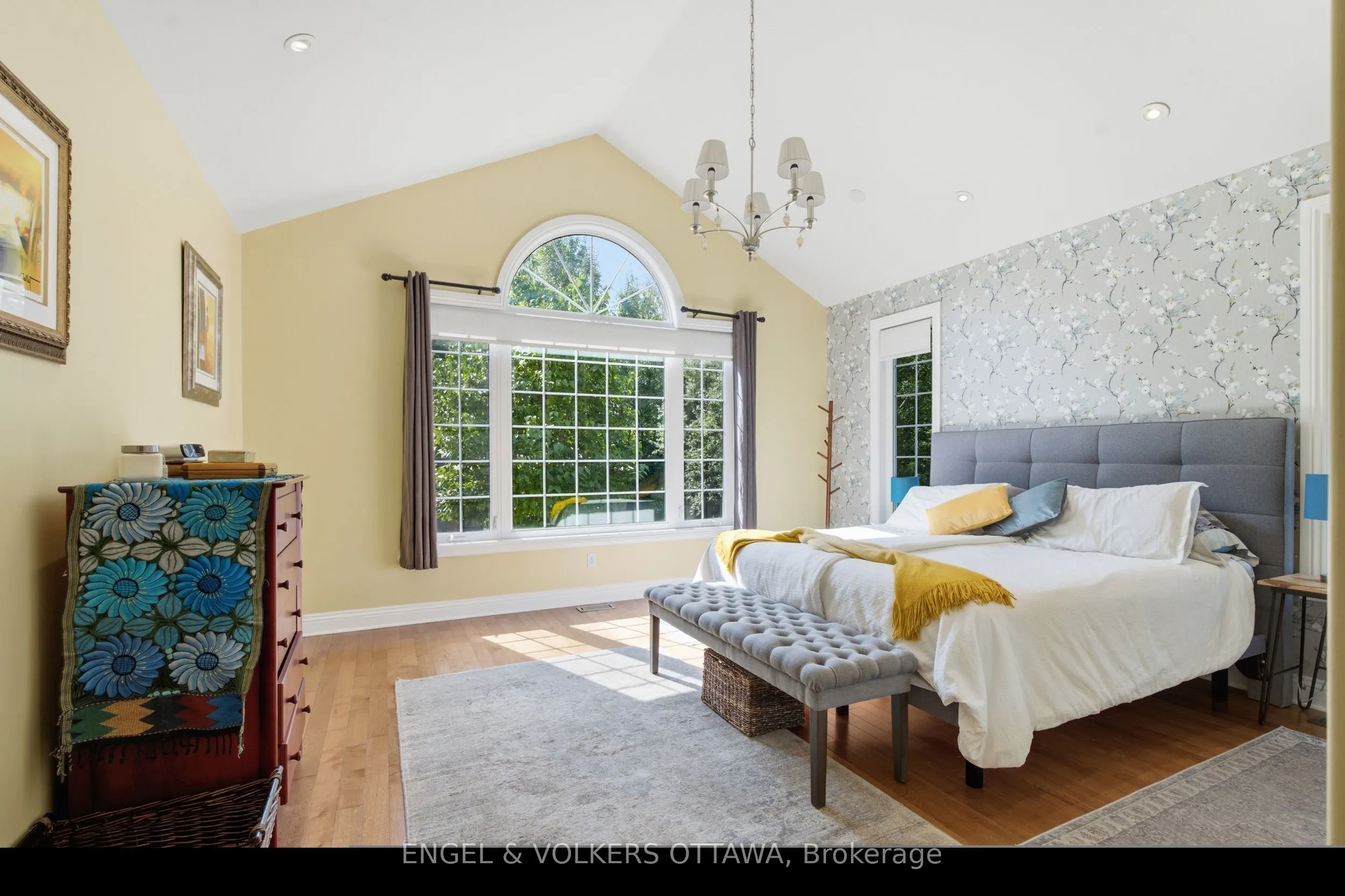 6622 Blossom Trail Drive