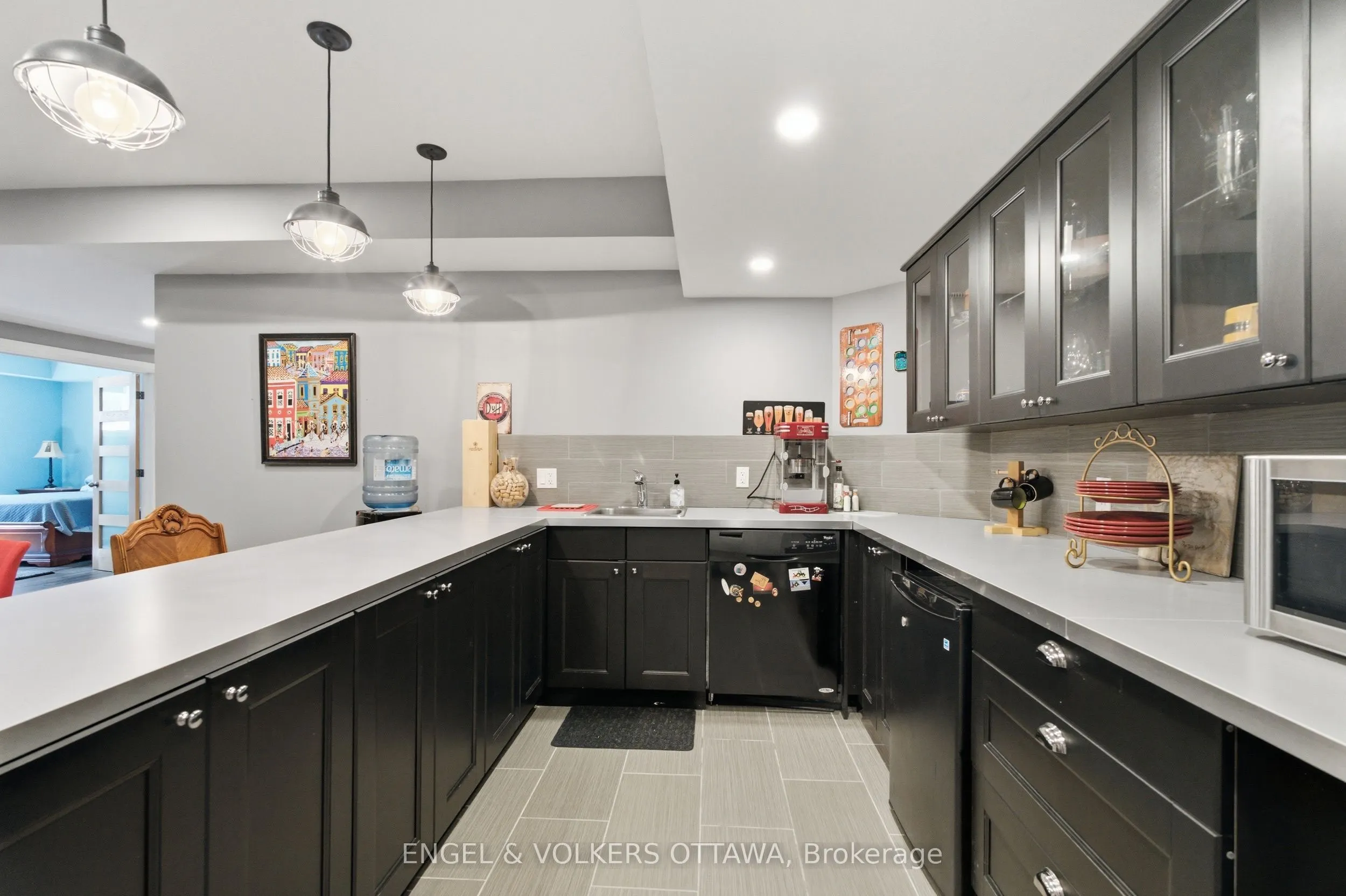 6622 Blossom Trail Drive