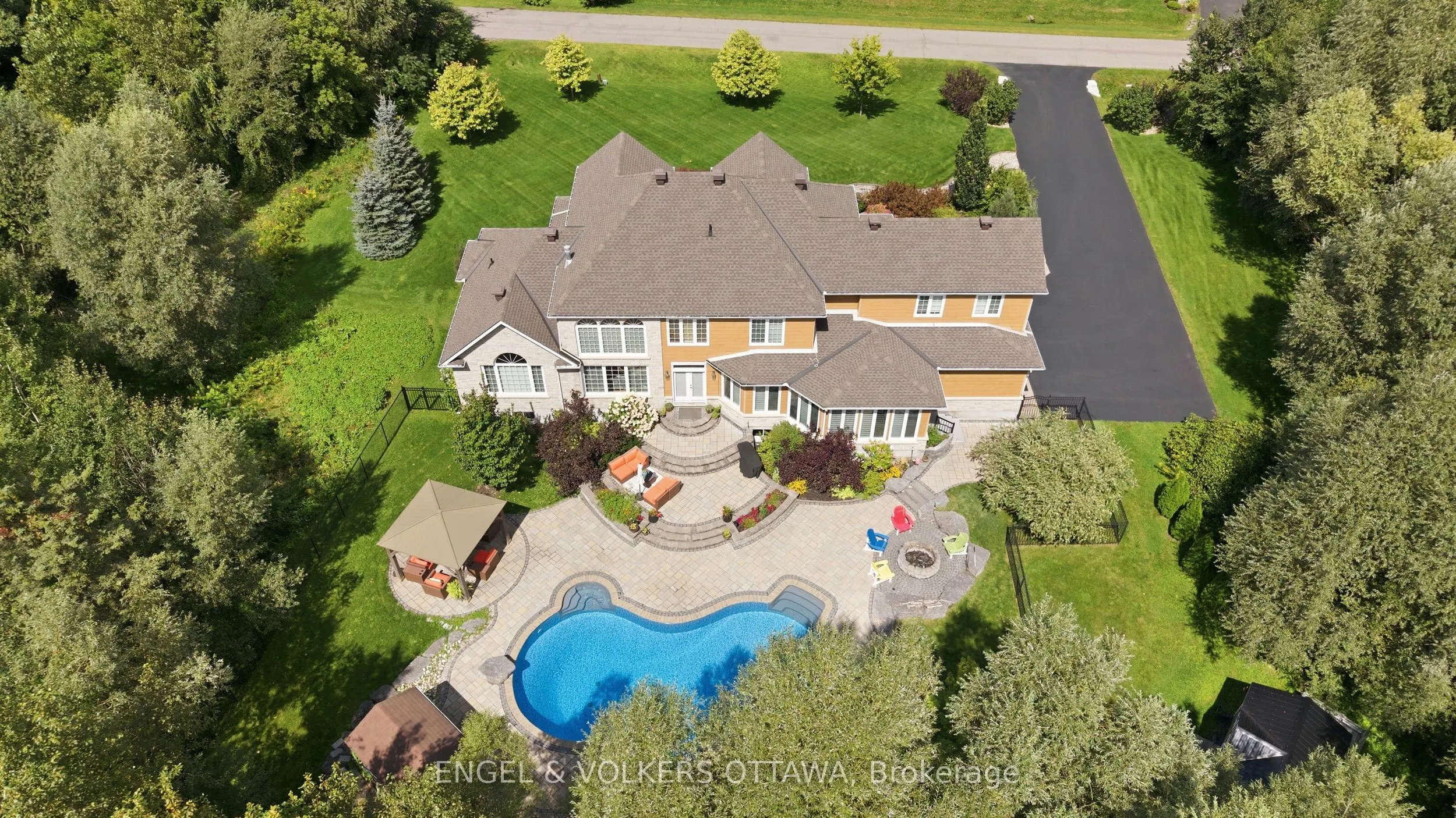6622 Blossom Trail Drive