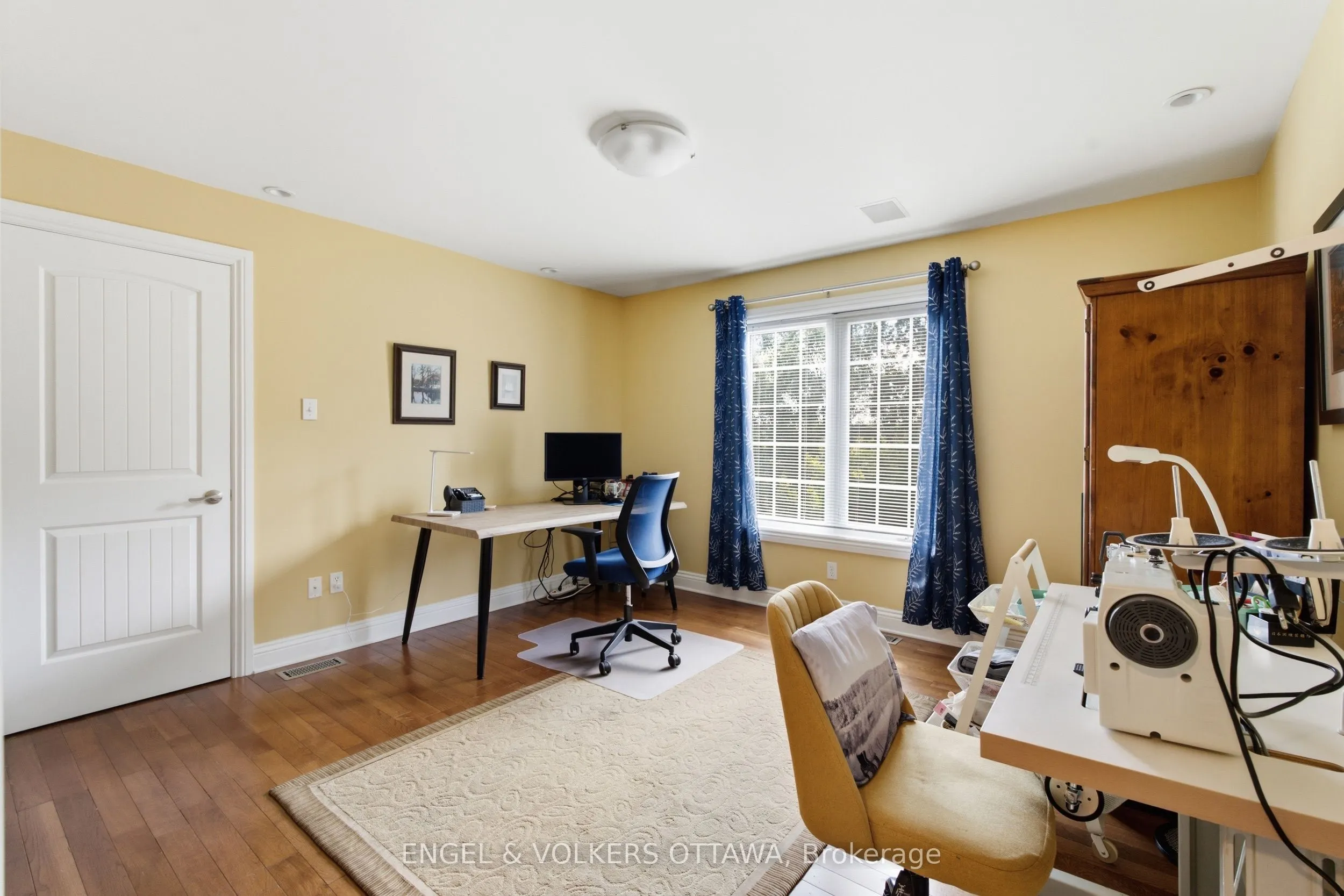 6622 Blossom Trail Drive