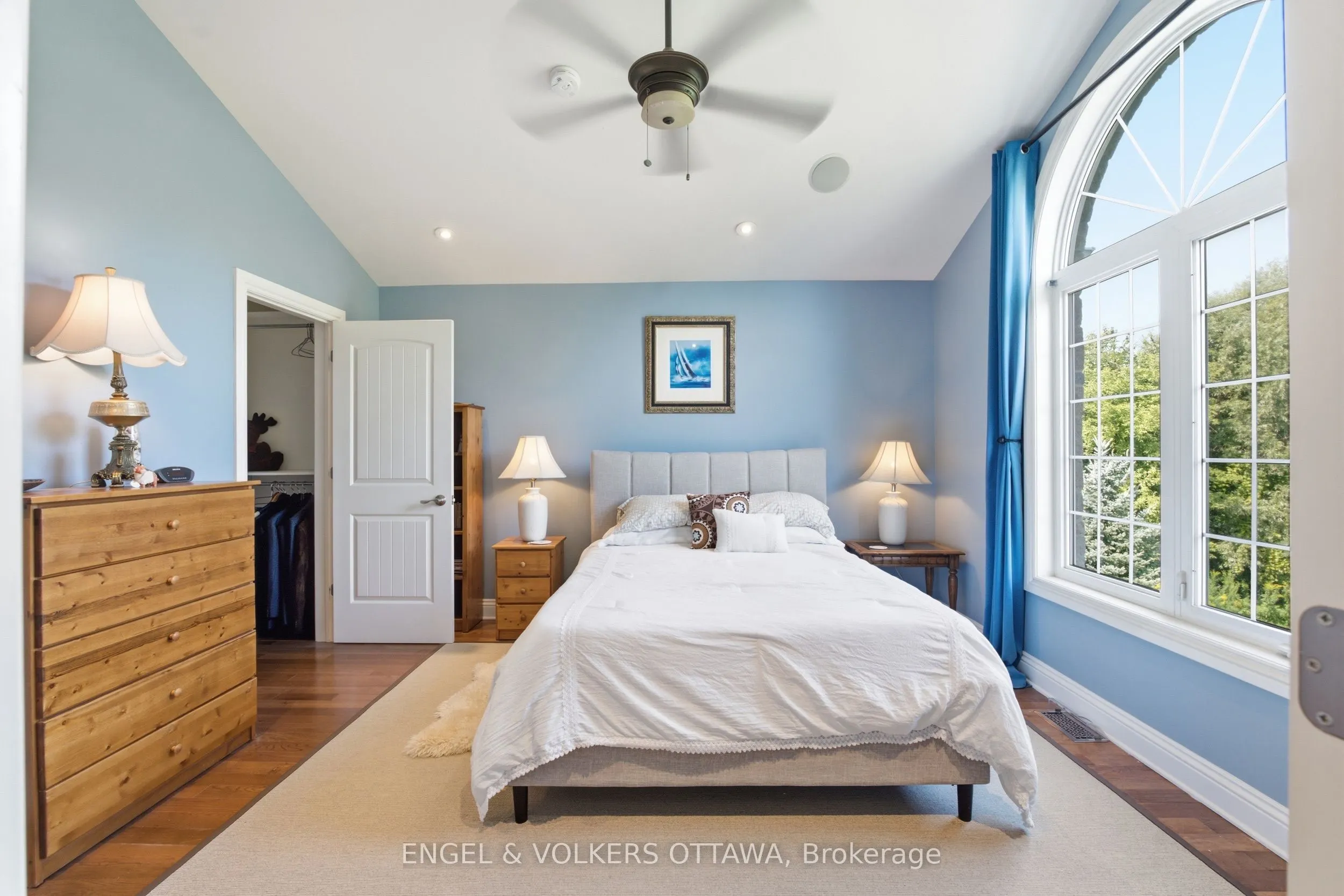 6622 Blossom Trail Drive