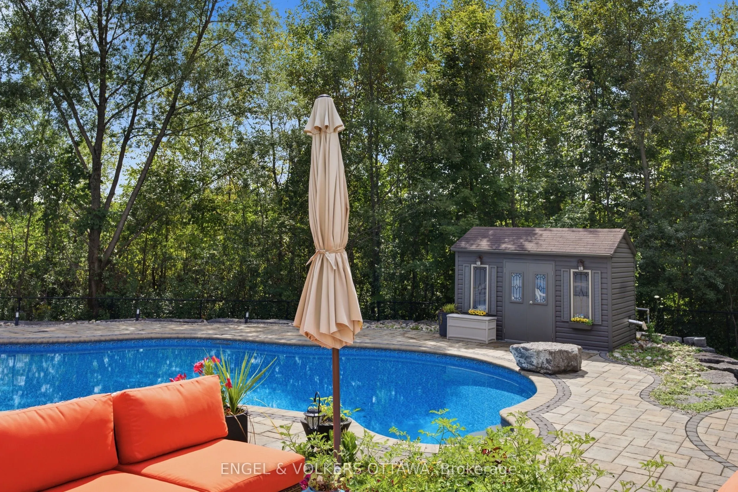 6622 Blossom Trail Drive