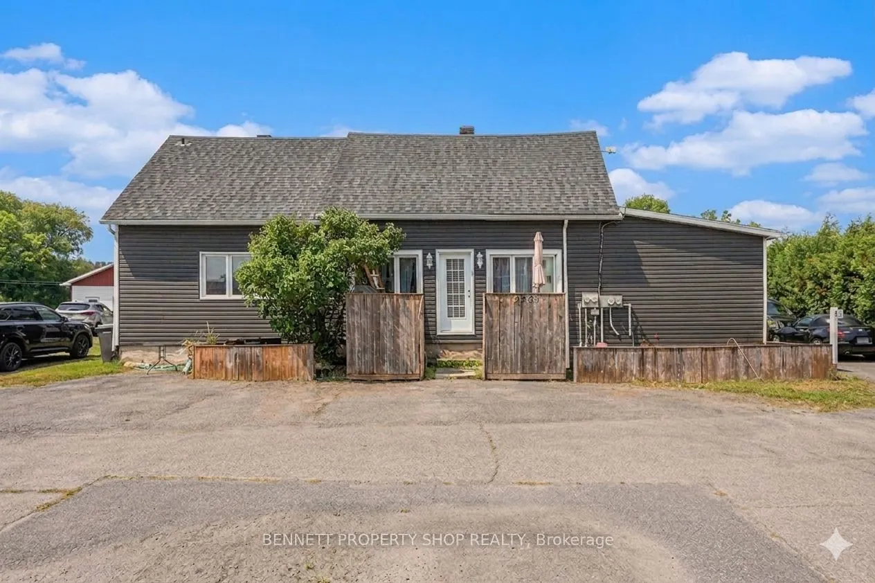 2489 Du Lac Road