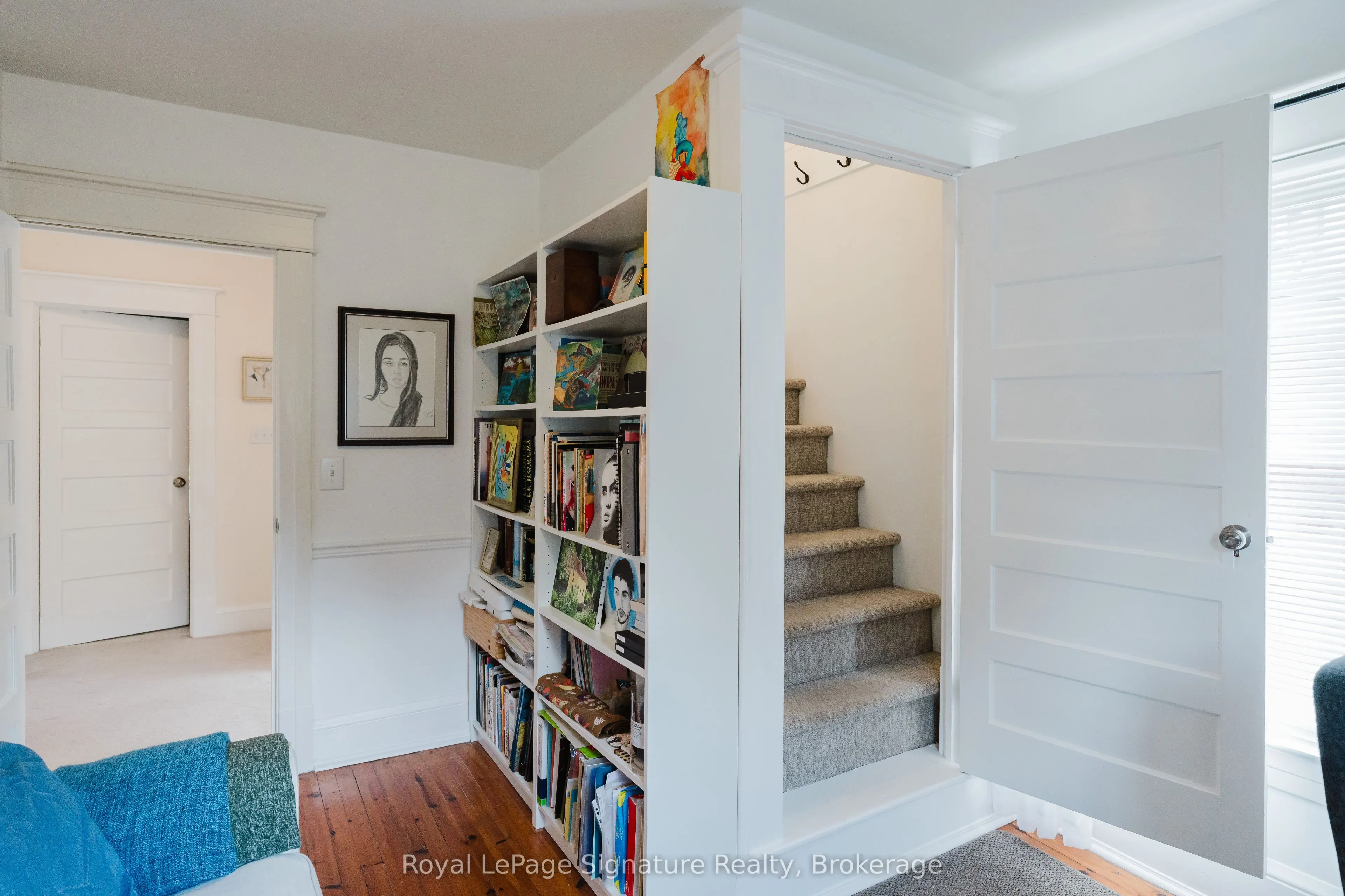 76 Trowbridge Street W