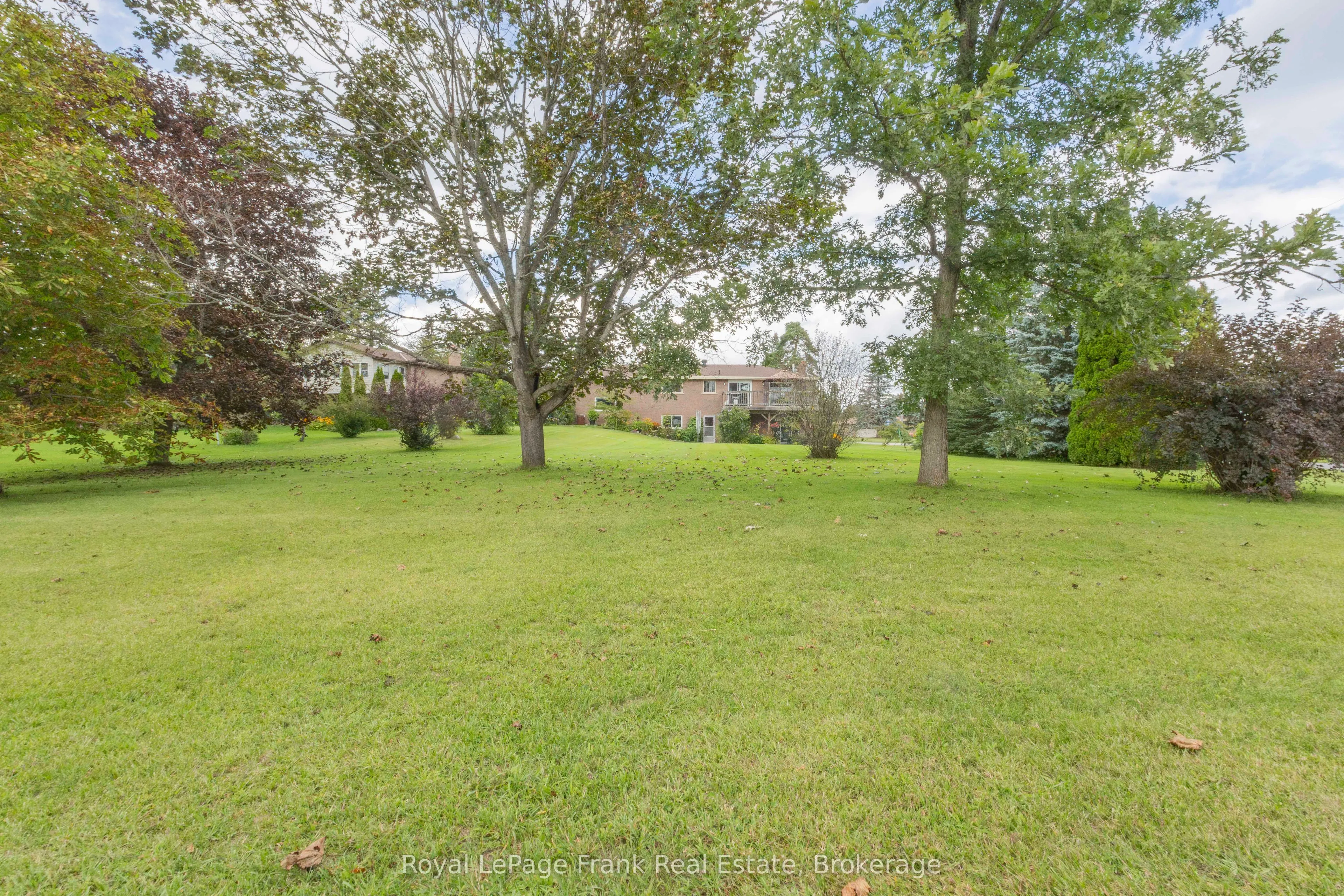 378 Old Surrey Lane