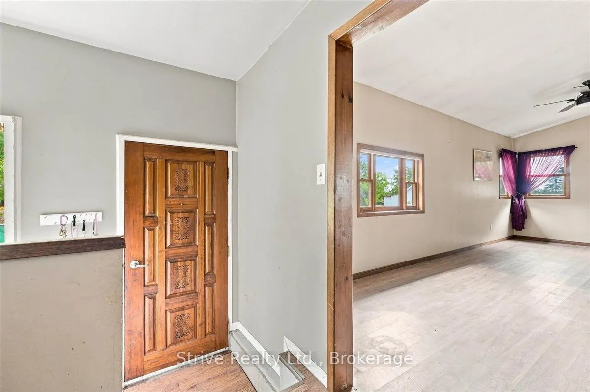 16537 Hwy 62