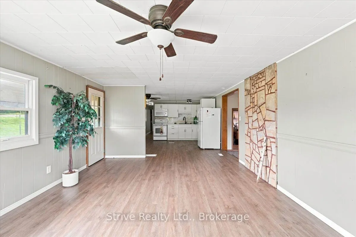 16537 Hwy 62