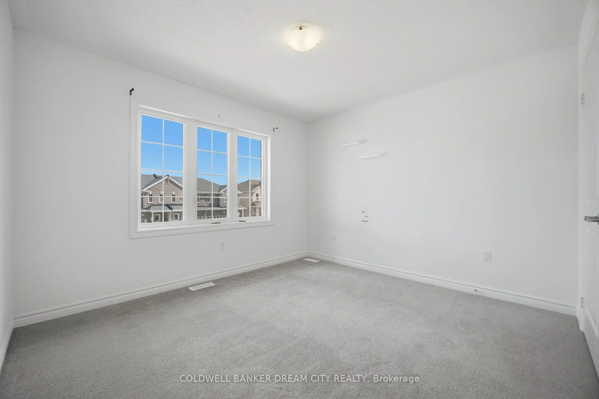 420 Vandusen Avenue