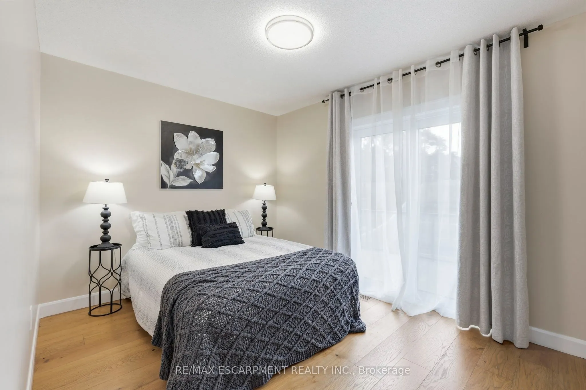 18 Sable Drive